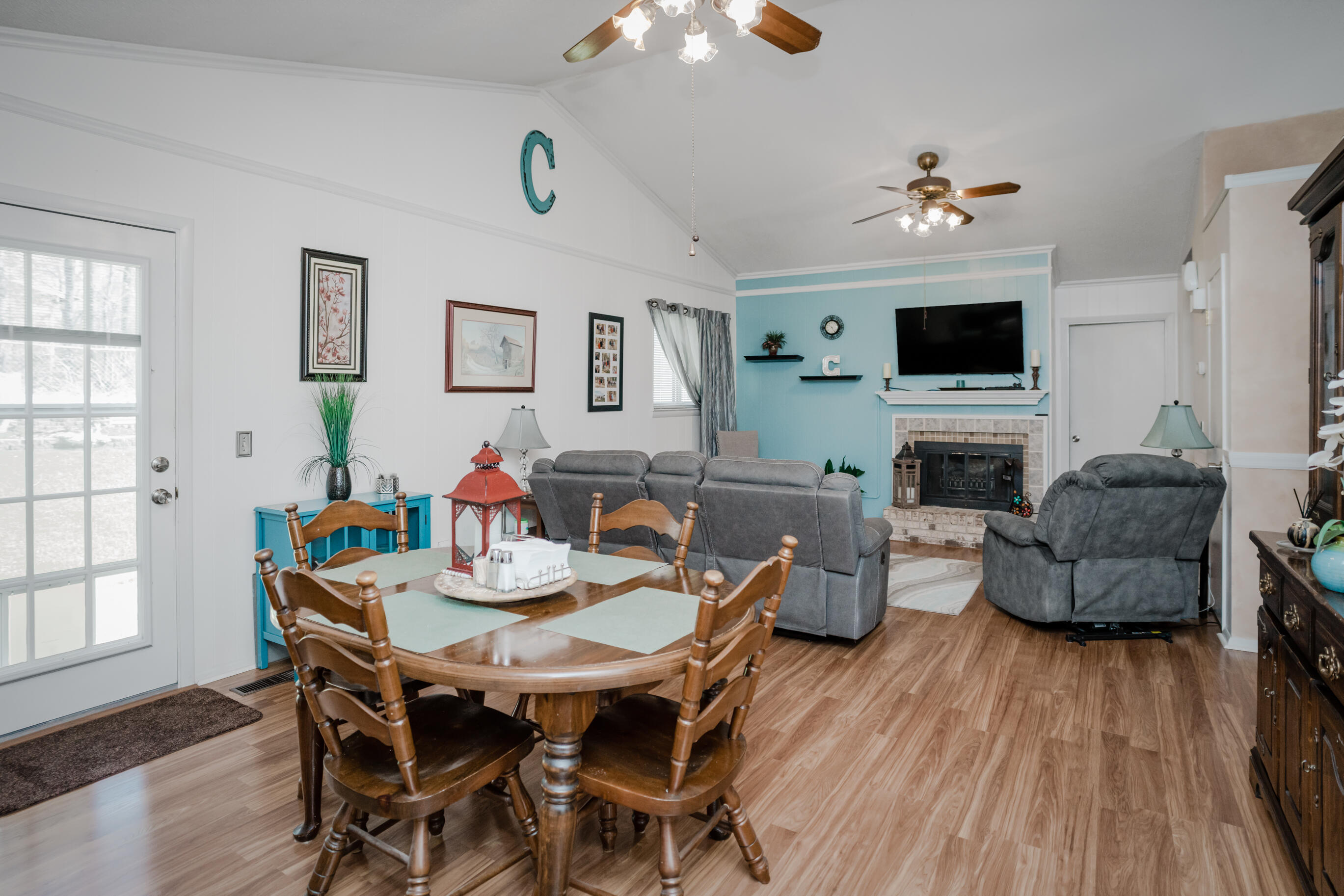 2125 Dallas Lake Road