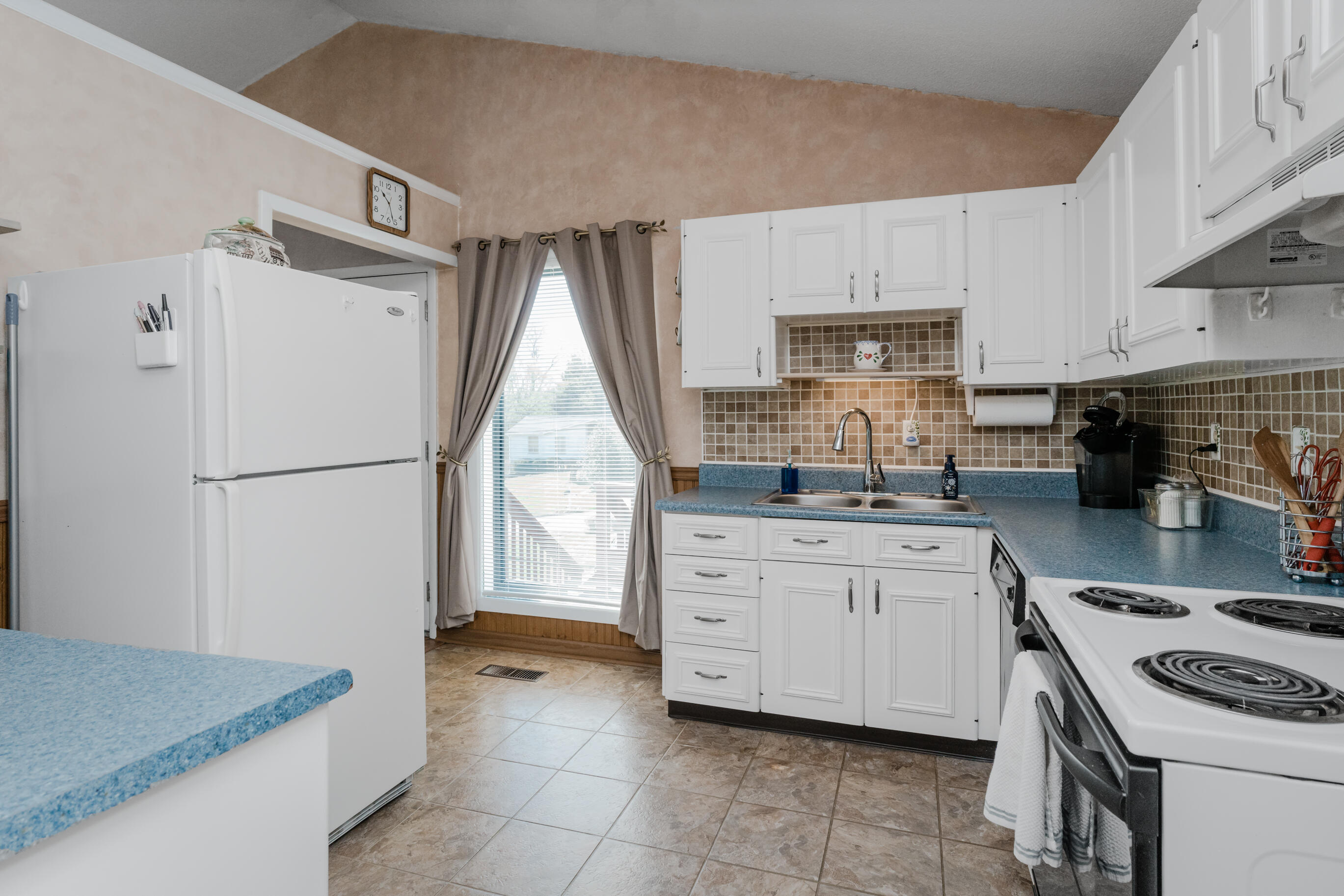 2125 Dallas Lake Road