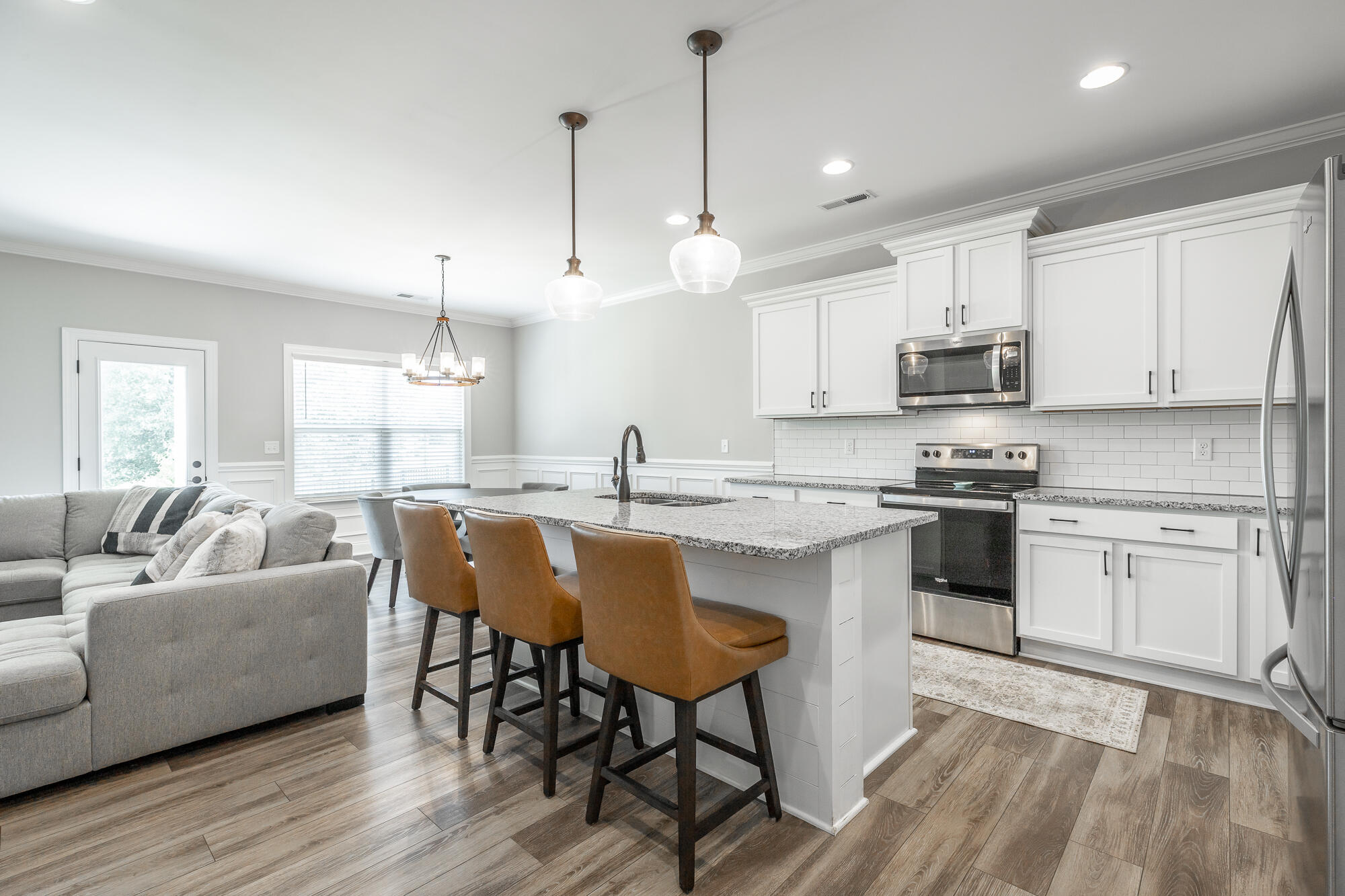 5911 Amber Valley Lane