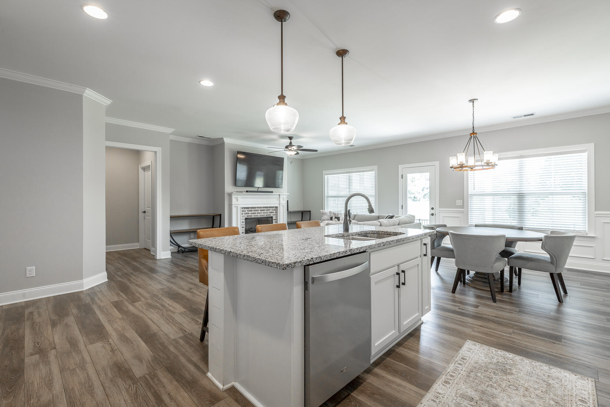 5911 Amber Valley Lane