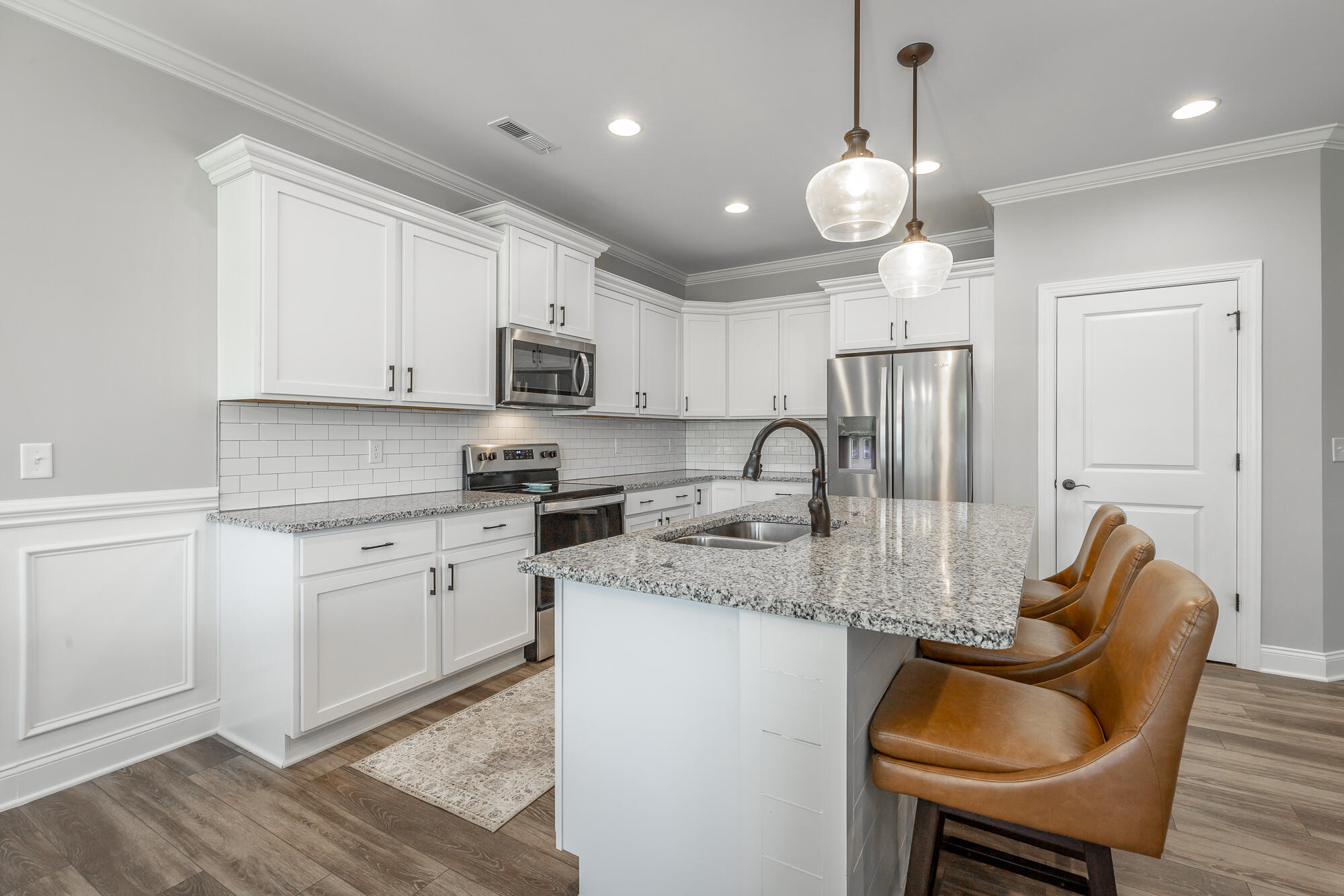 5911 Amber Valley Lane