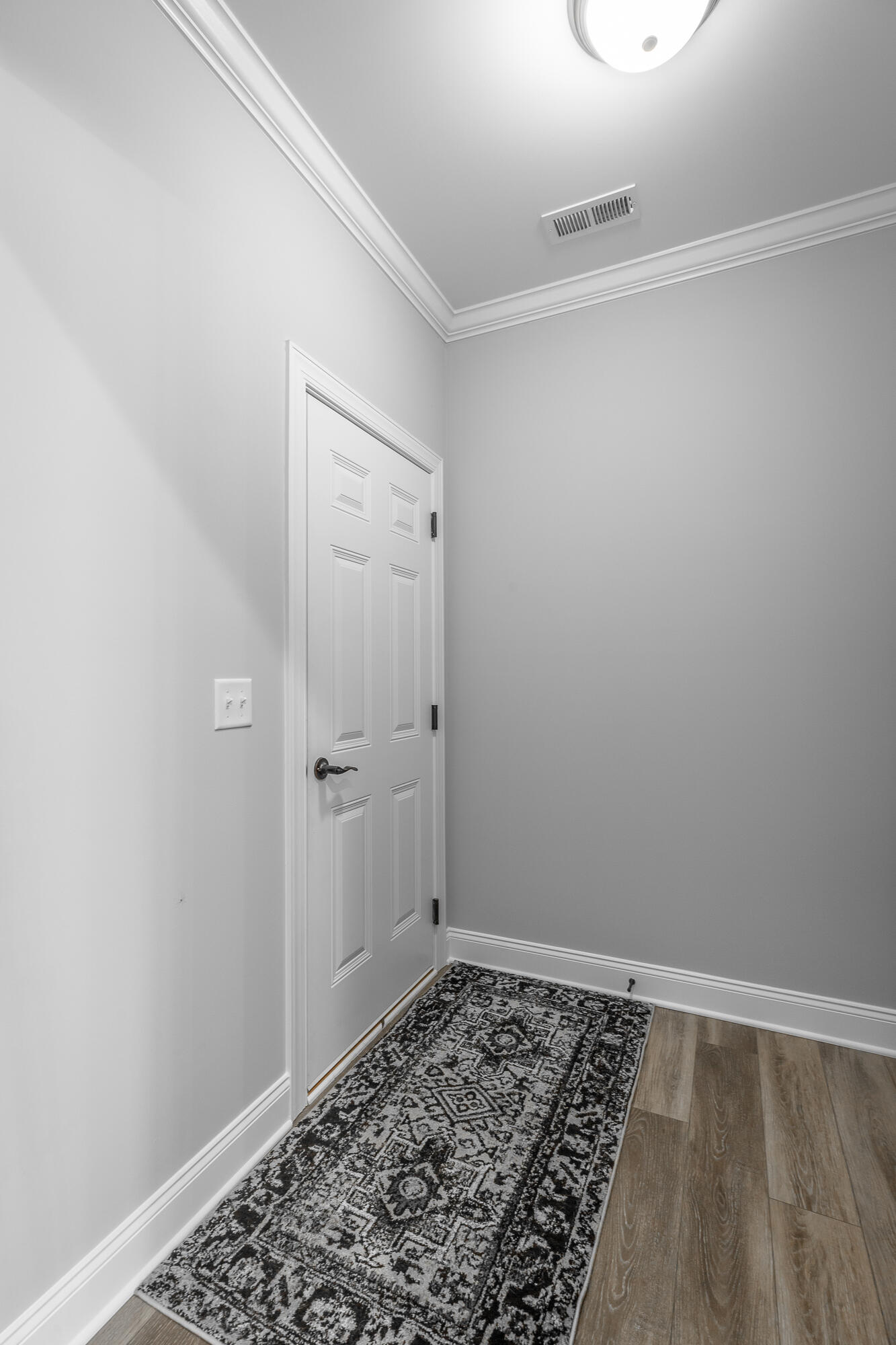 5911 Amber Valley Lane