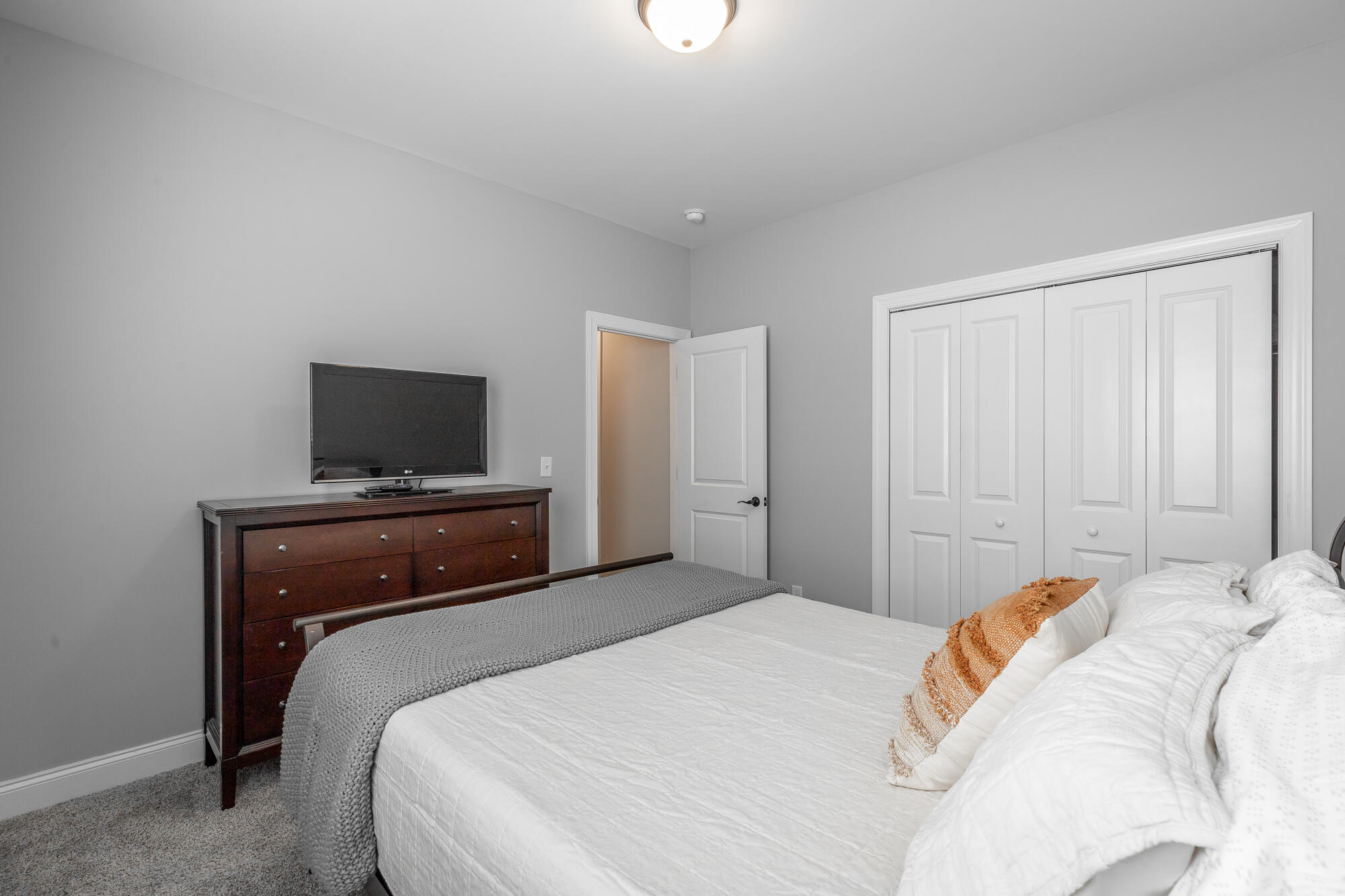 5911 Amber Valley Lane