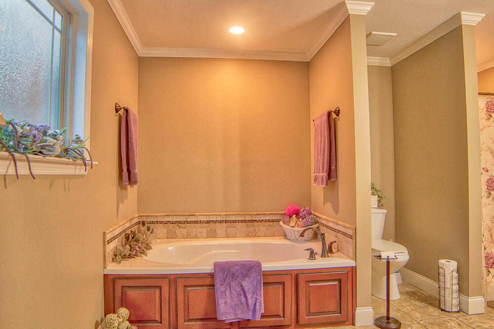 12558 Posey Hollow Road