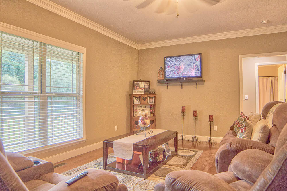 12558 Posey Hollow Road