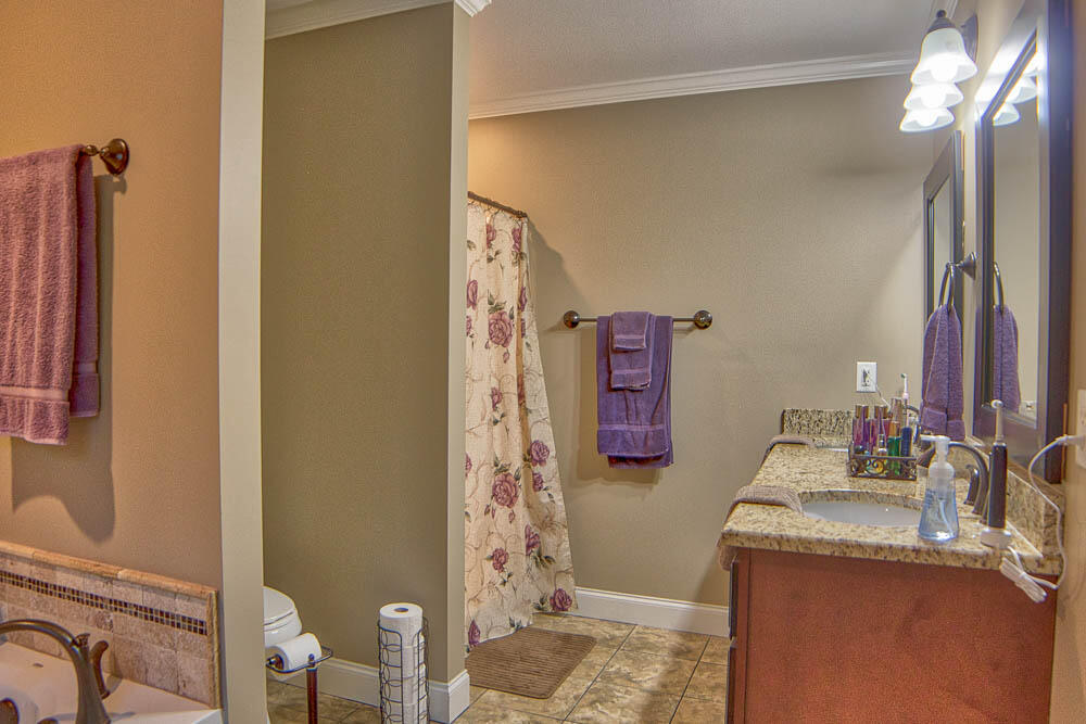 12558 Posey Hollow Road