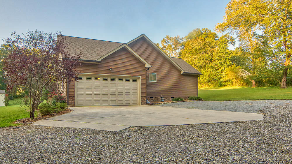 12558 Posey Hollow Road