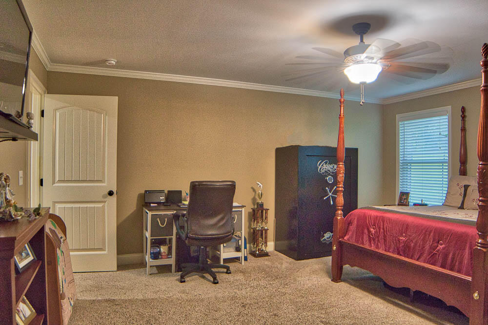 12558 Posey Hollow Road