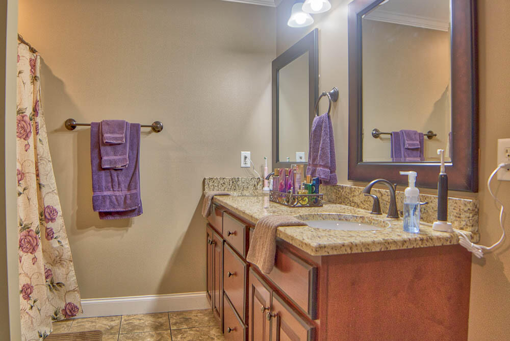 12558 Posey Hollow Road