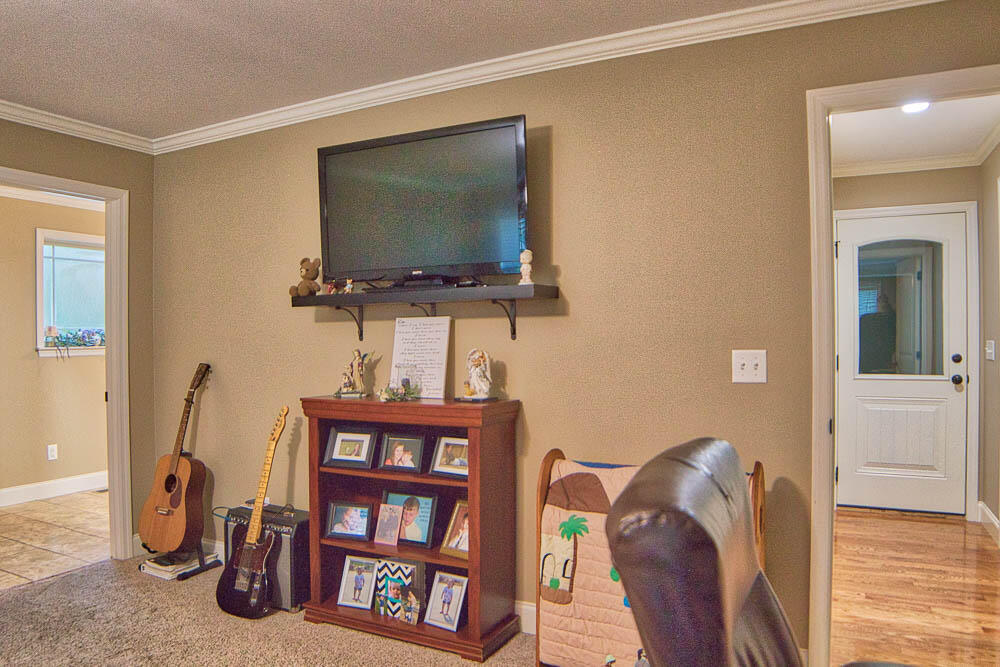12558 Posey Hollow Road