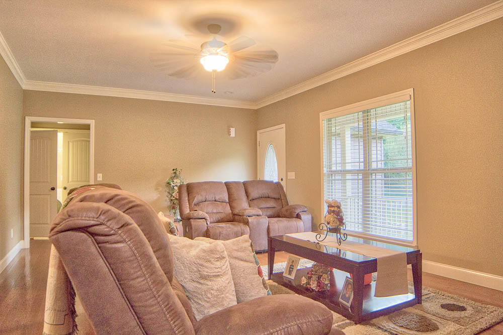 12558 Posey Hollow Road