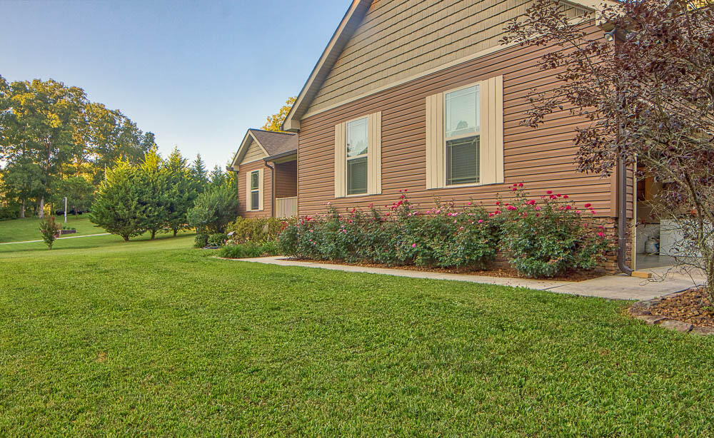 12558 Posey Hollow Road