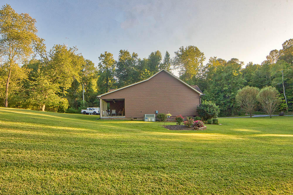12558 Posey Hollow Road