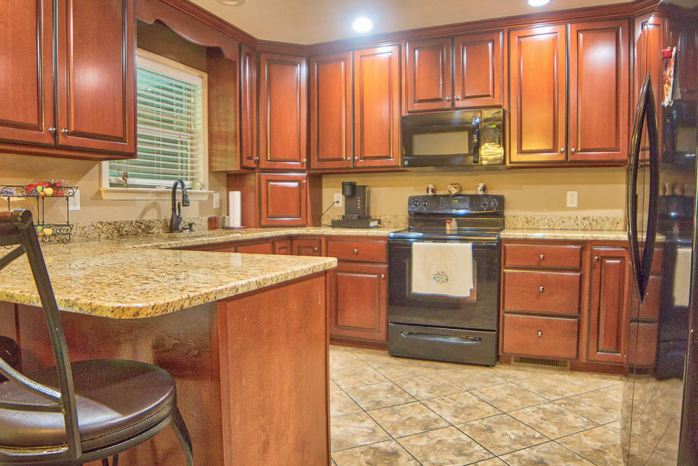 12558 Posey Hollow Road