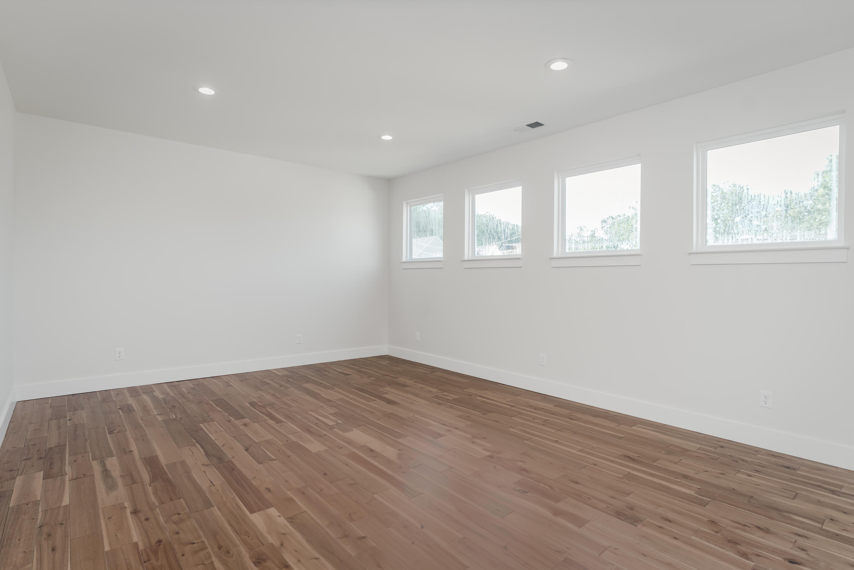 9425 Harrison Bay Rd.