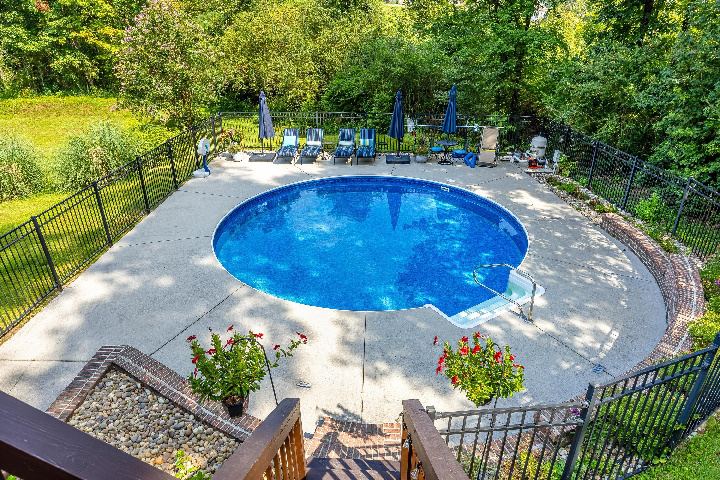 9061 Dayflower Drive