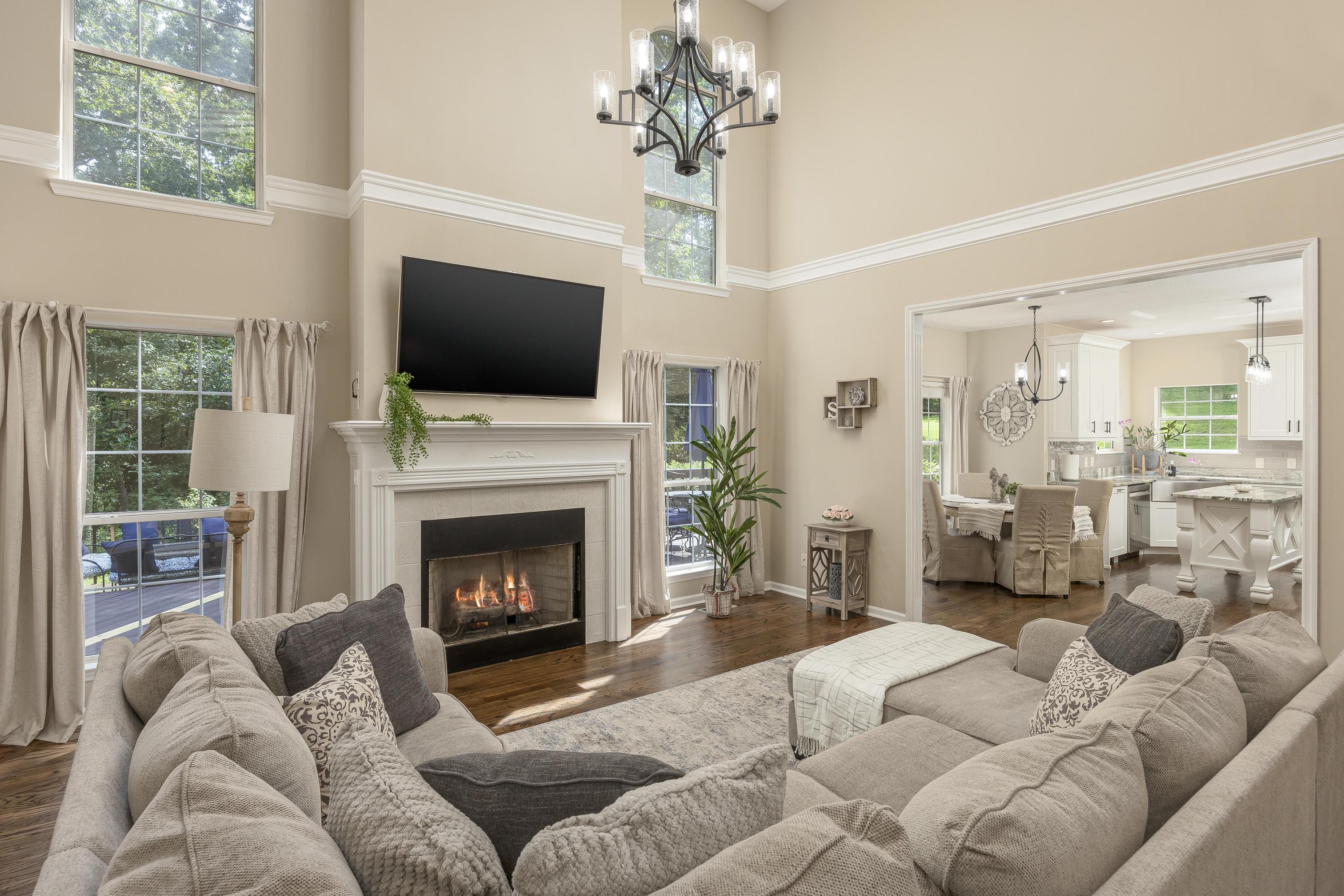 9061 Dayflower Drive