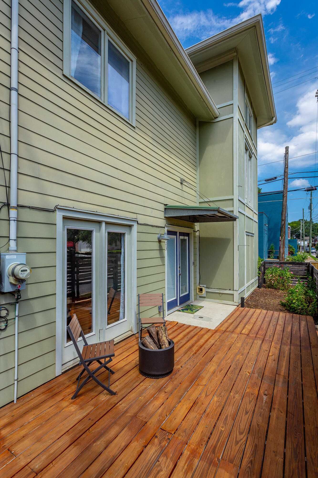 803 Magnolia Street