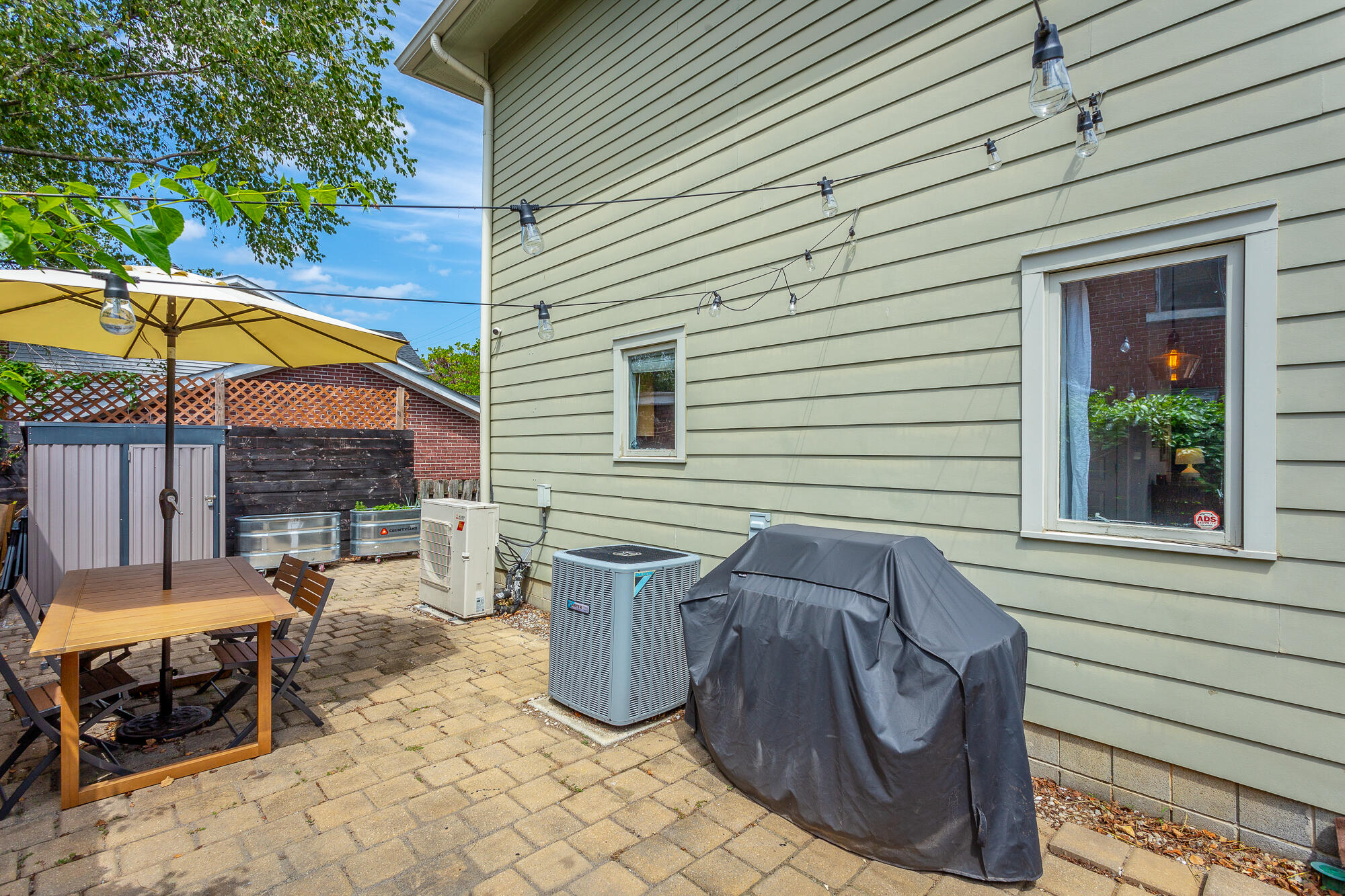 803 Magnolia Street