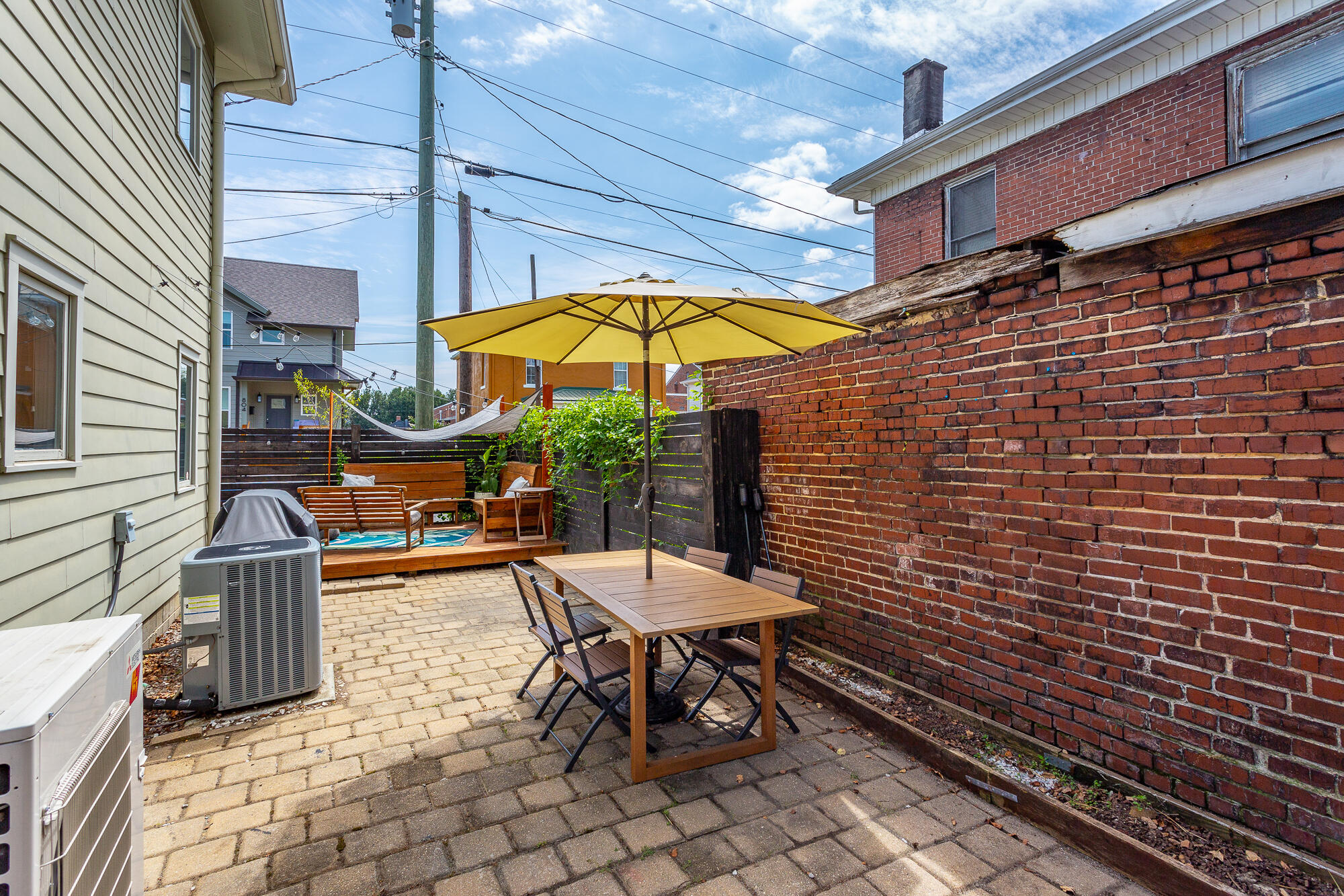 803 Magnolia Street