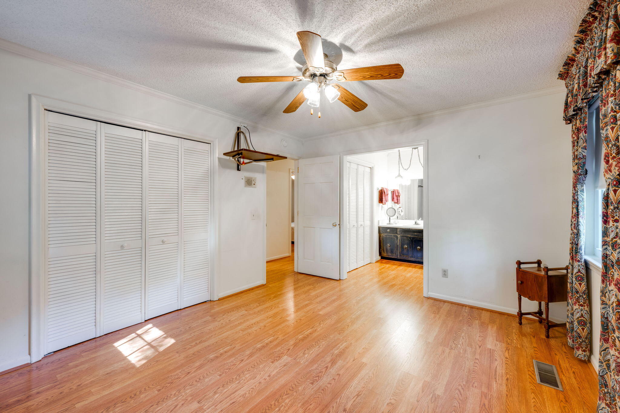 2511 Dowler Circle
