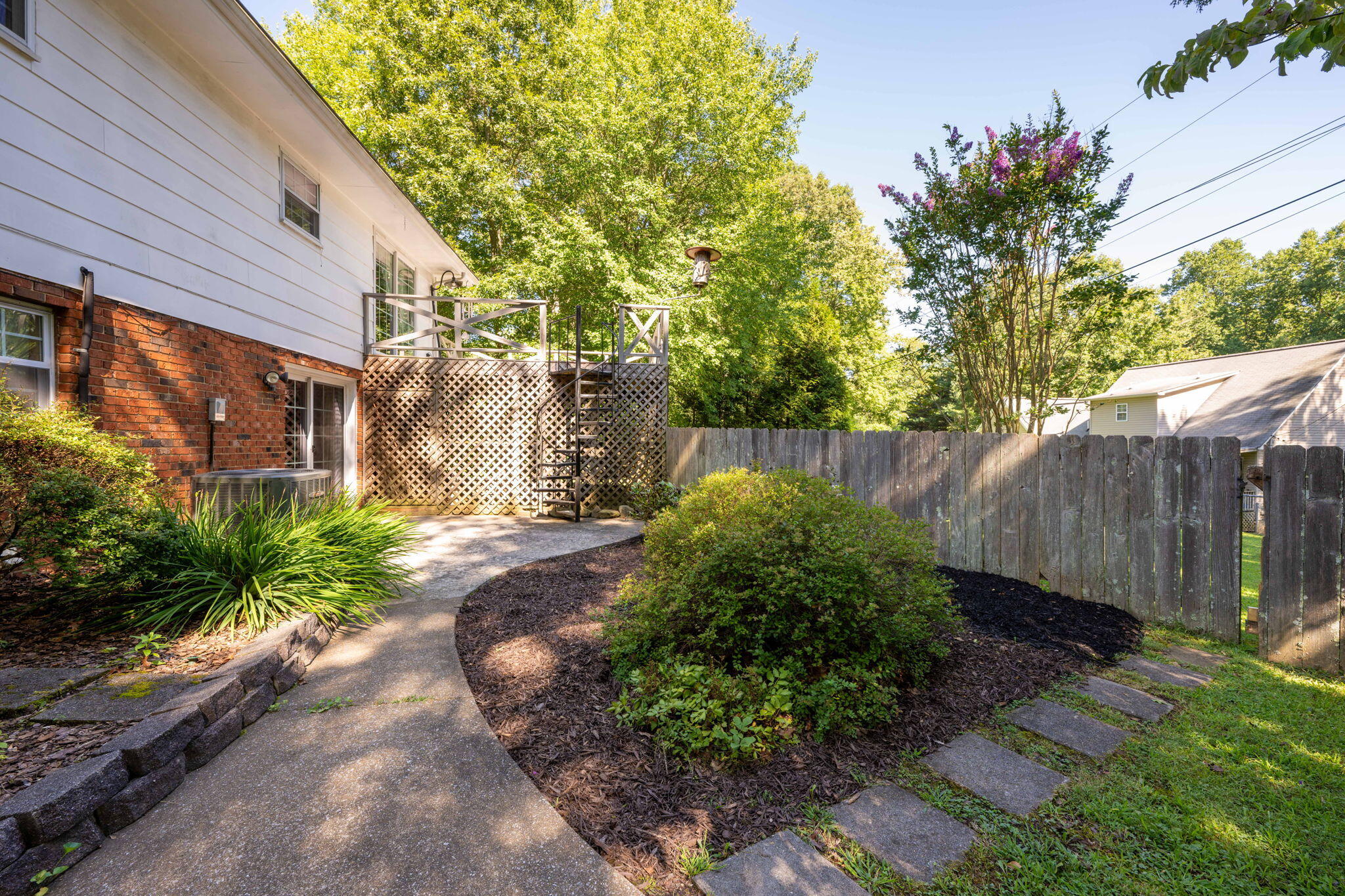 2511 Dowler Circle