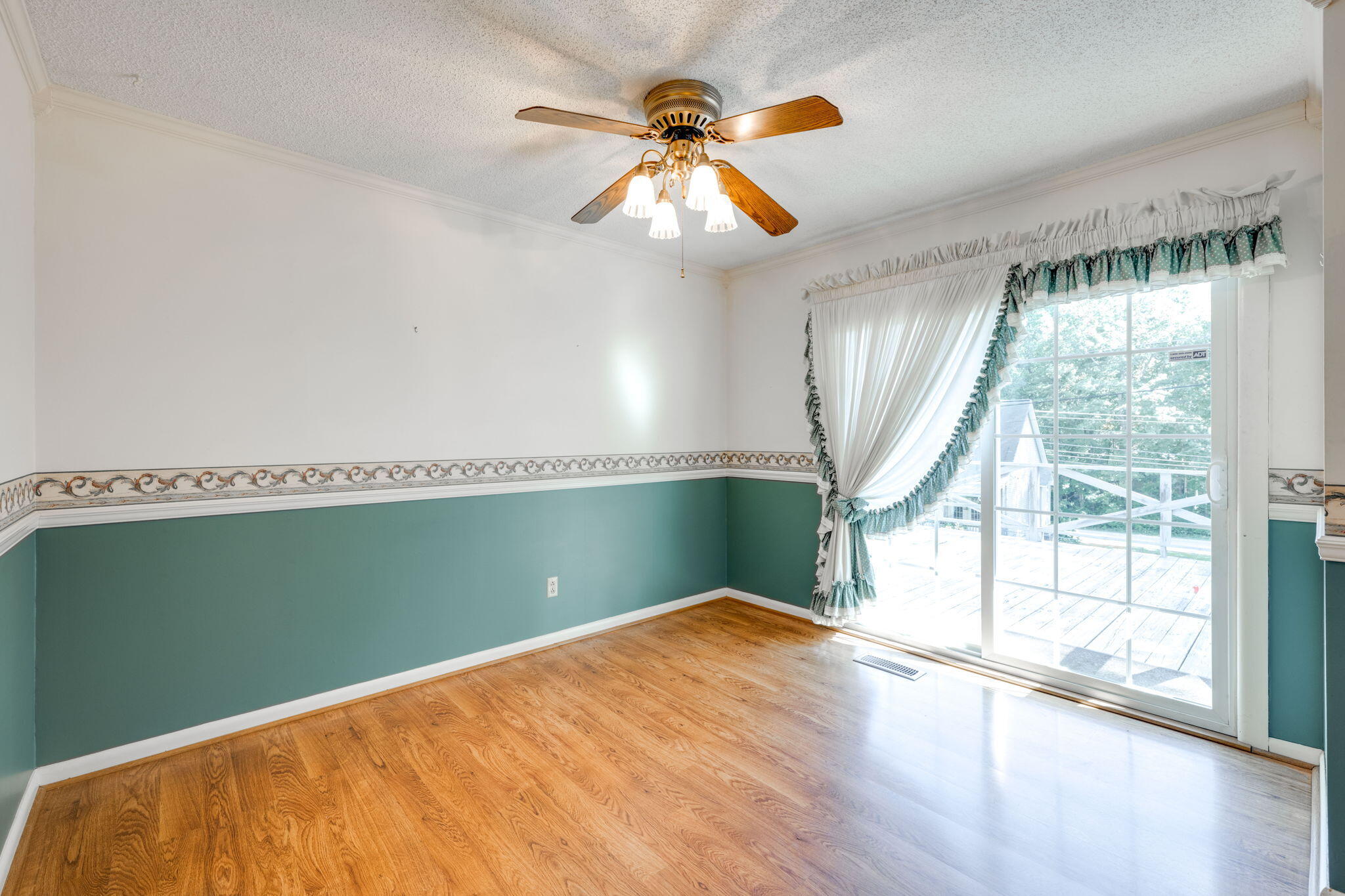 2511 Dowler Circle