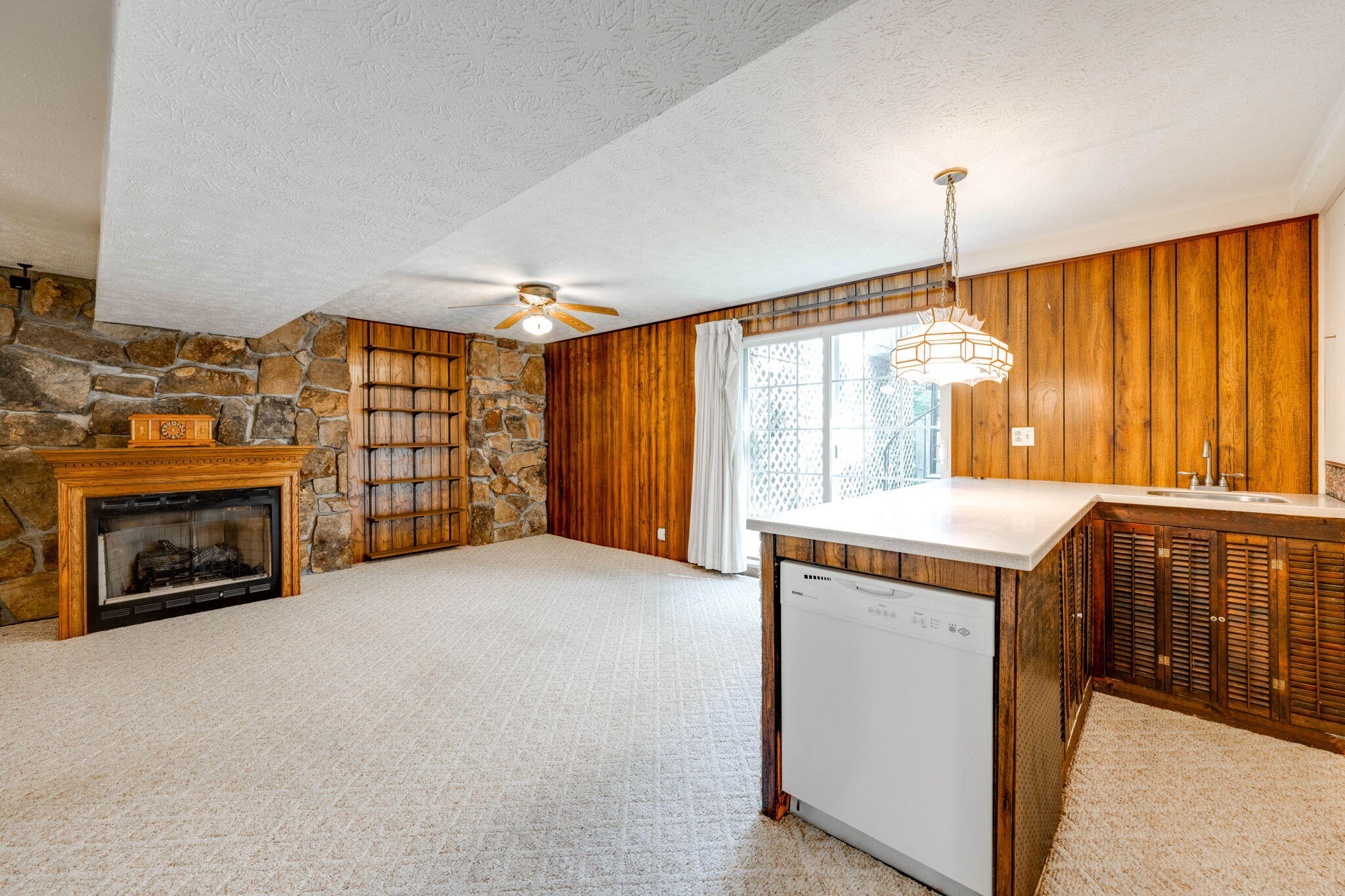 2511 Dowler Circle