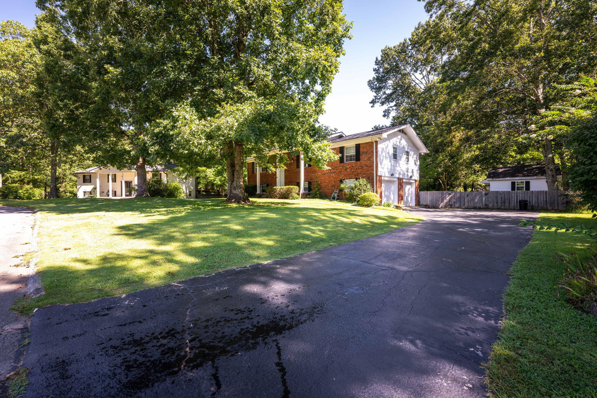 2511 Dowler Circle