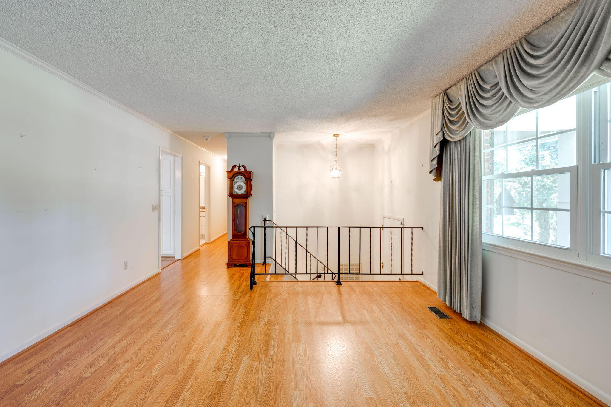 2511 Dowler Circle