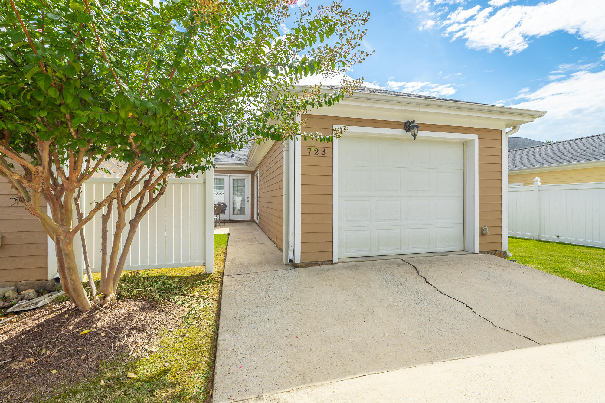 723 Callaway Court