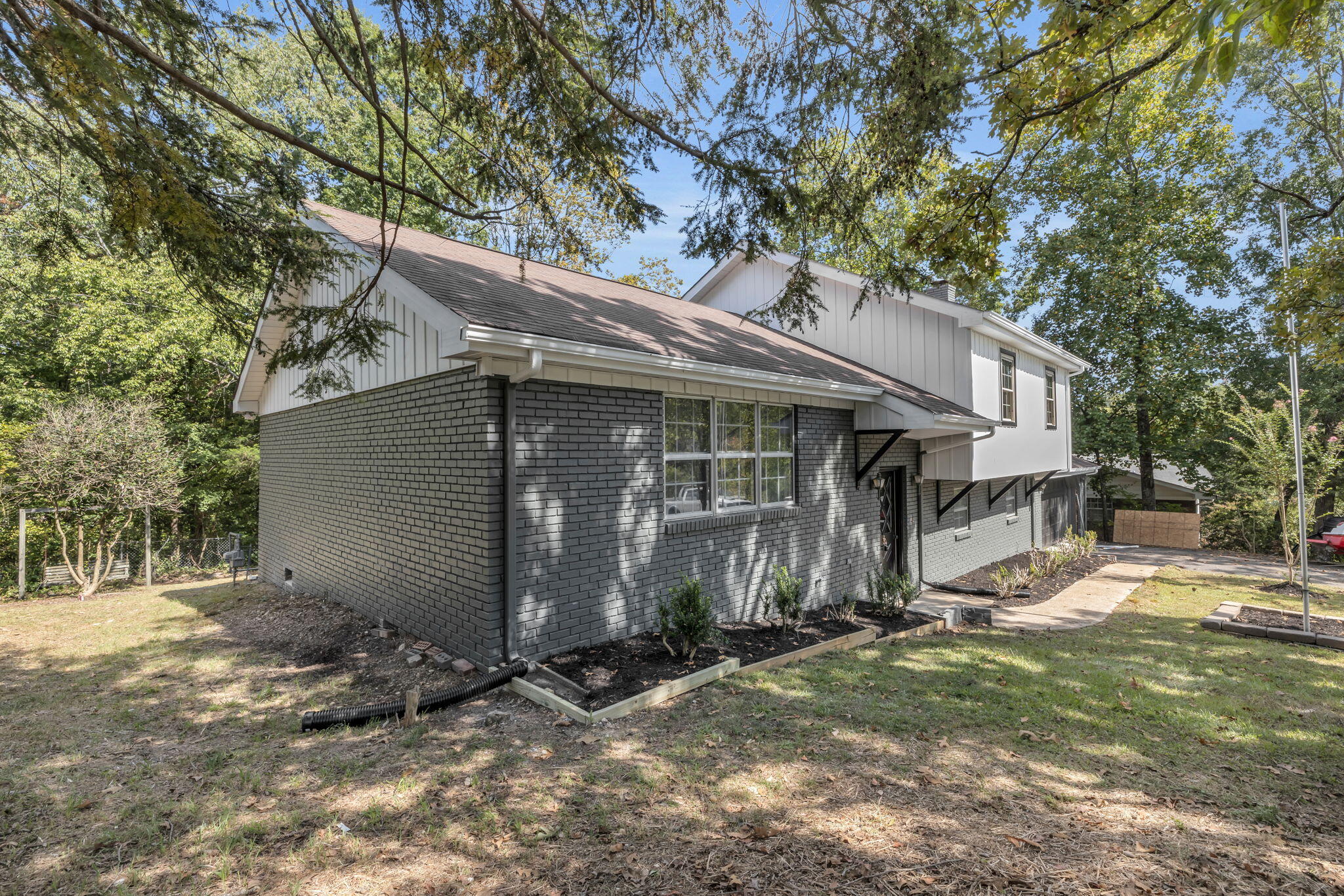 803 Brynewood Park Lane