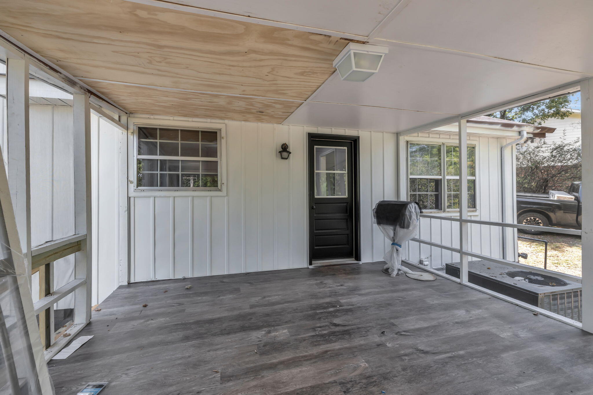 803 Brynewood Park Lane