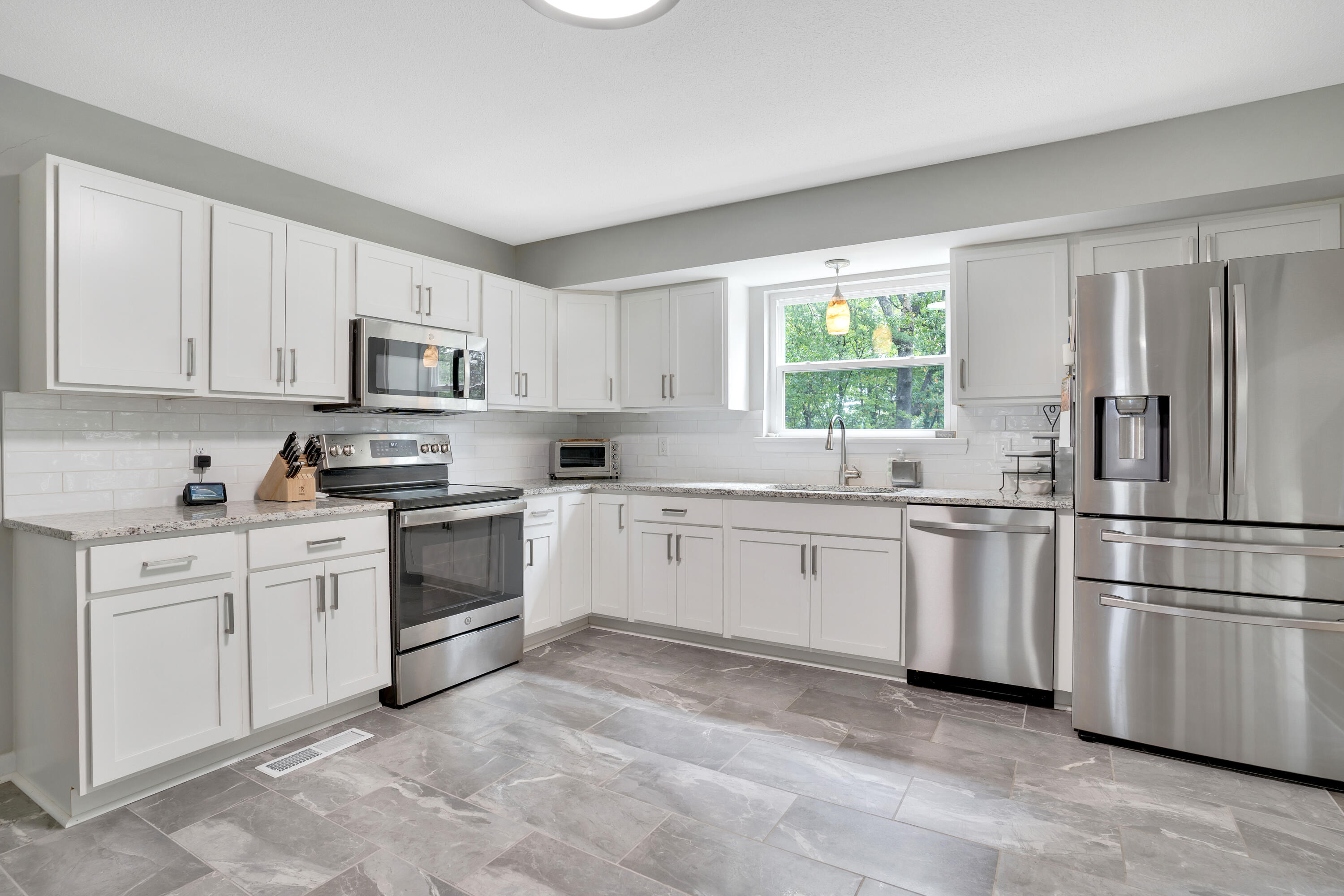 4508 Cloverdale Loop