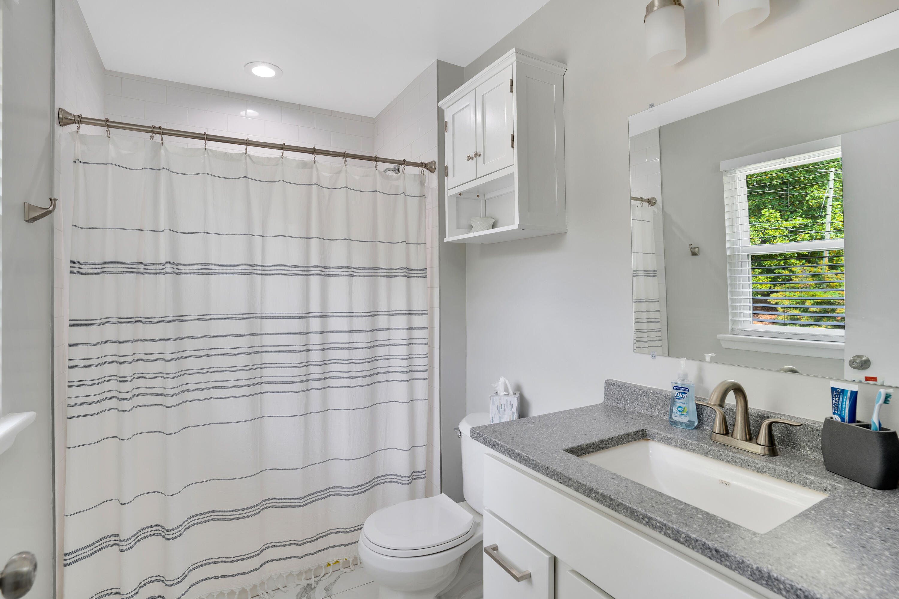 4508 Cloverdale Loop