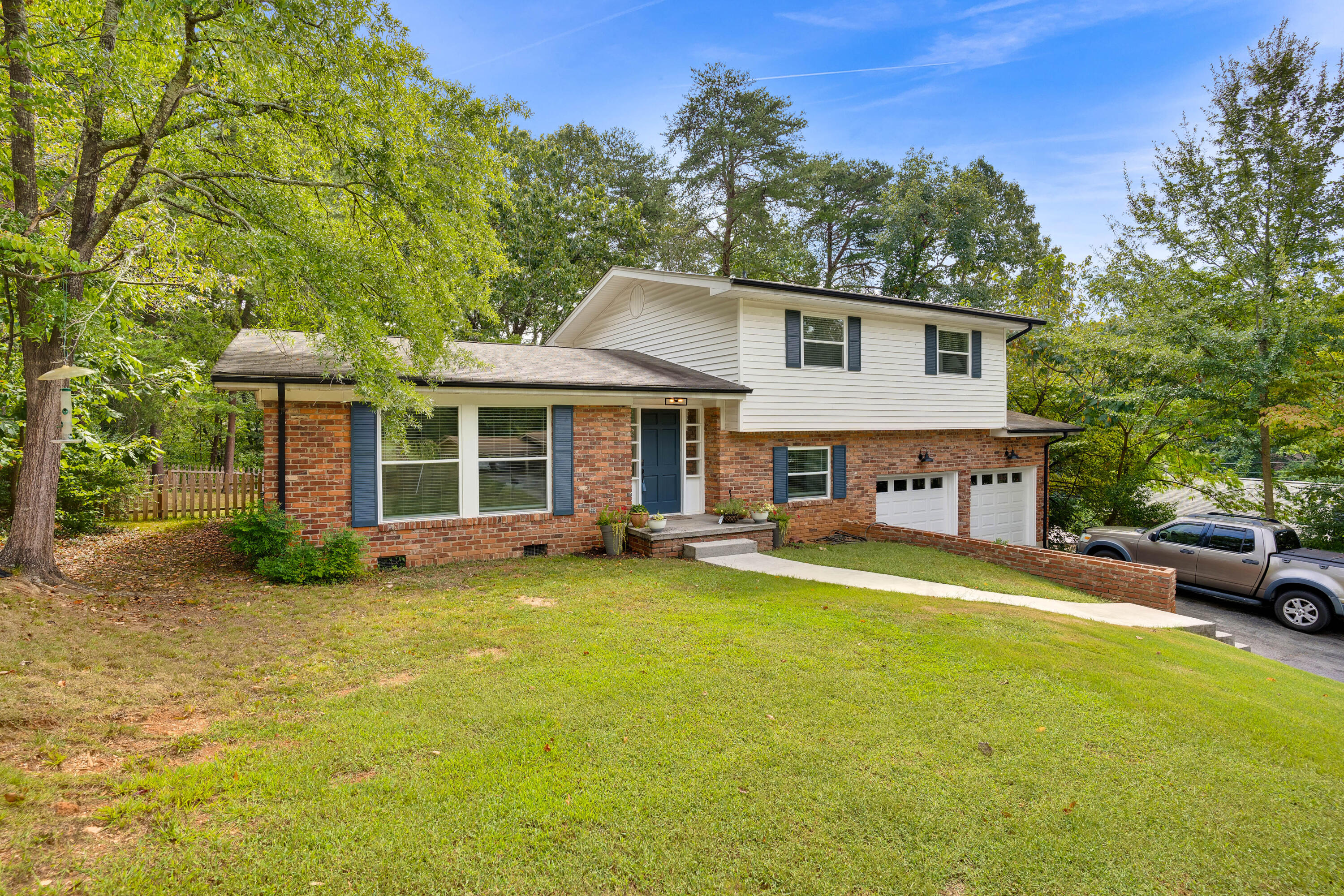 4508 Cloverdale Loop