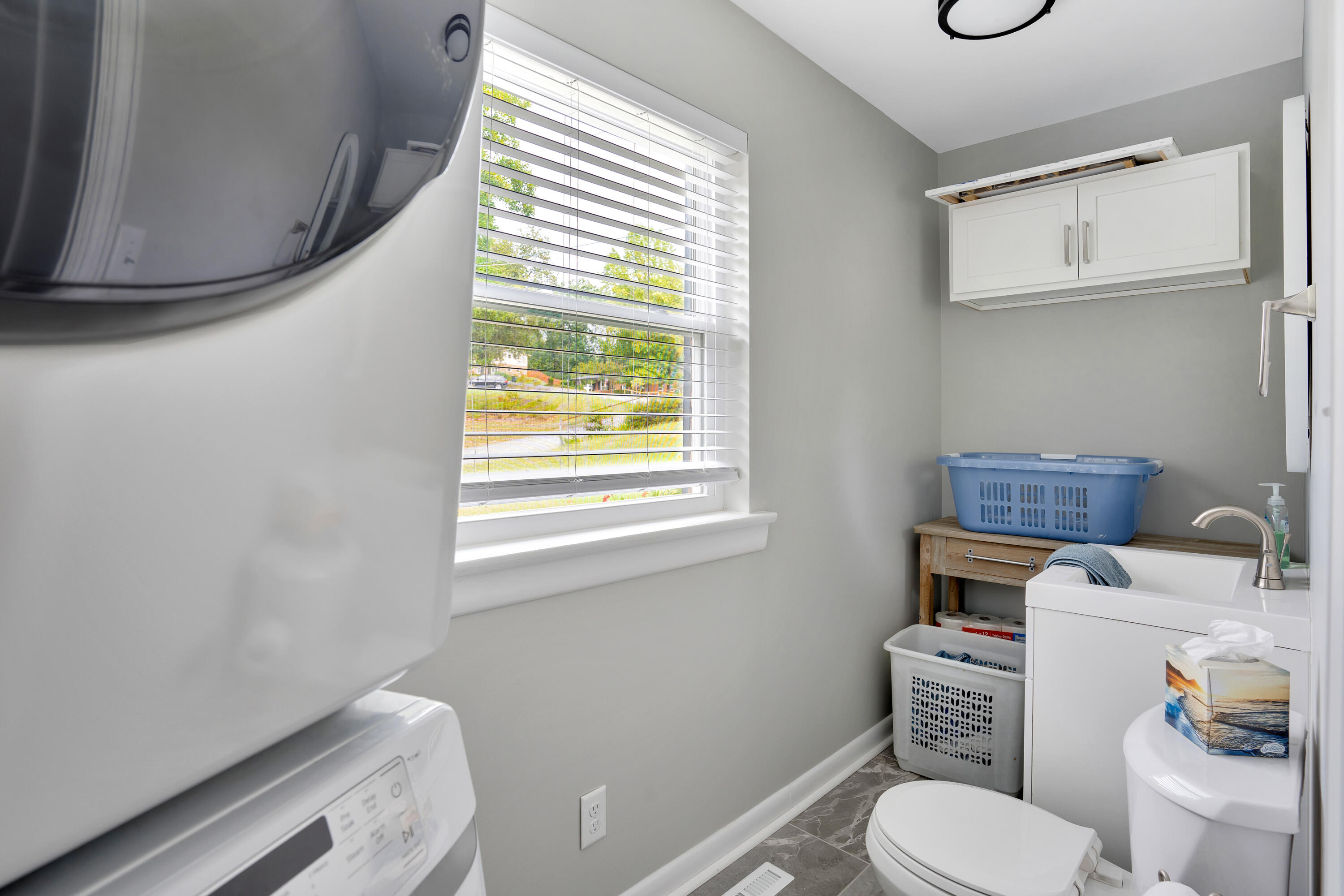 4508 Cloverdale Loop
