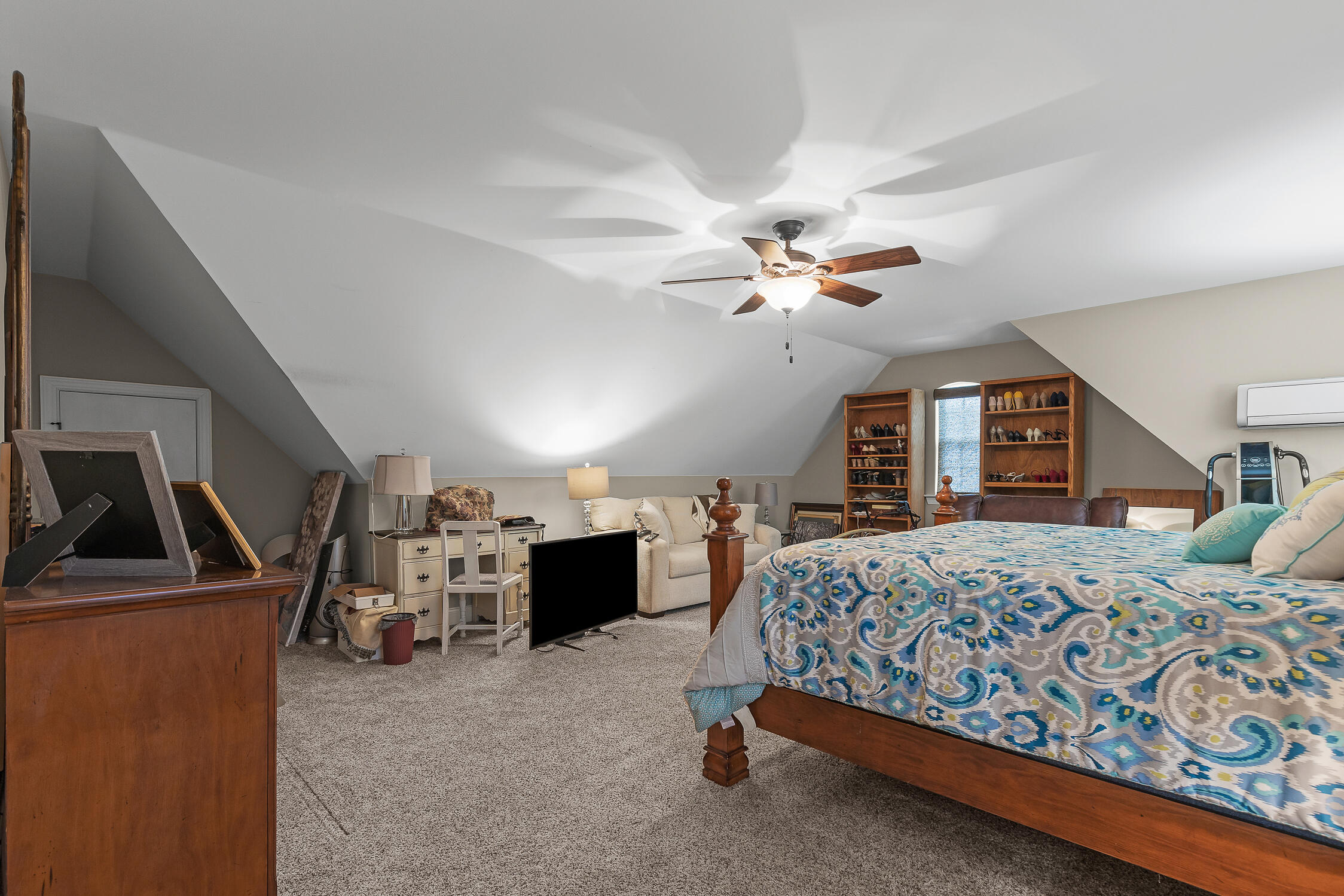 1097 Natural Way