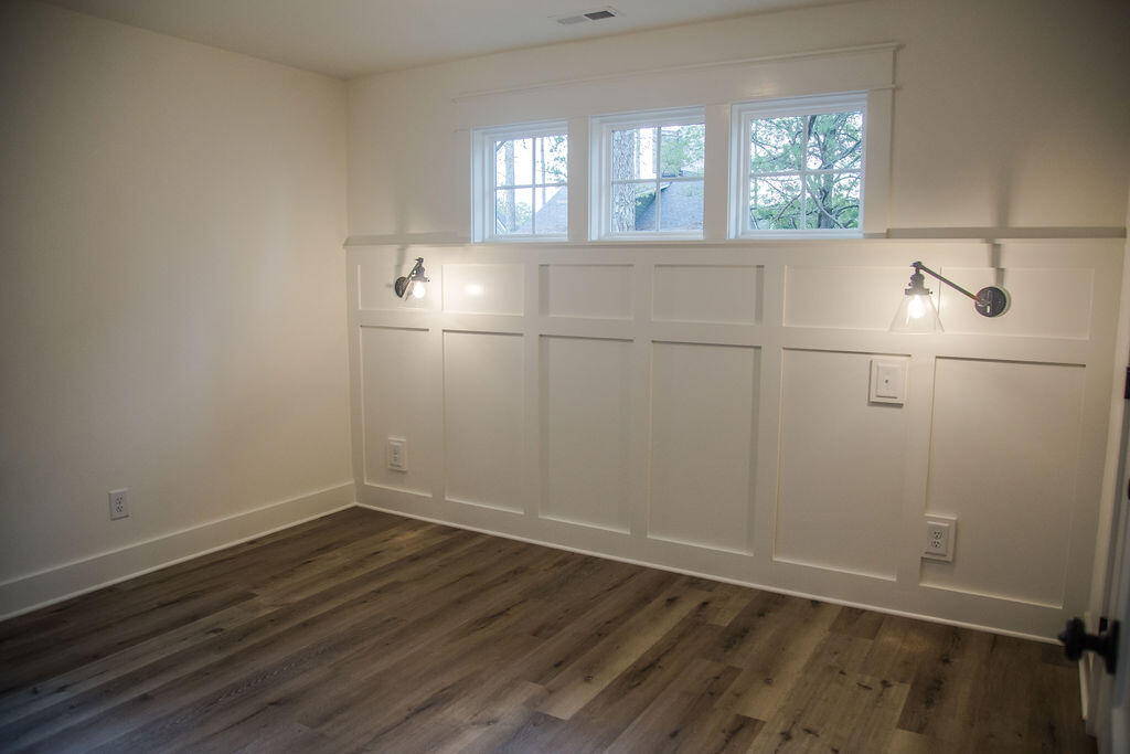 1227 NW Parkstone Drive, 38