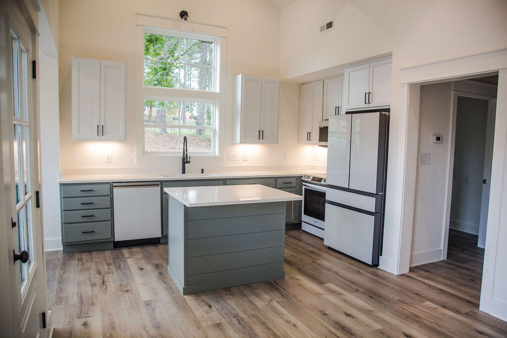 1227 NW Parkstone Drive, 38