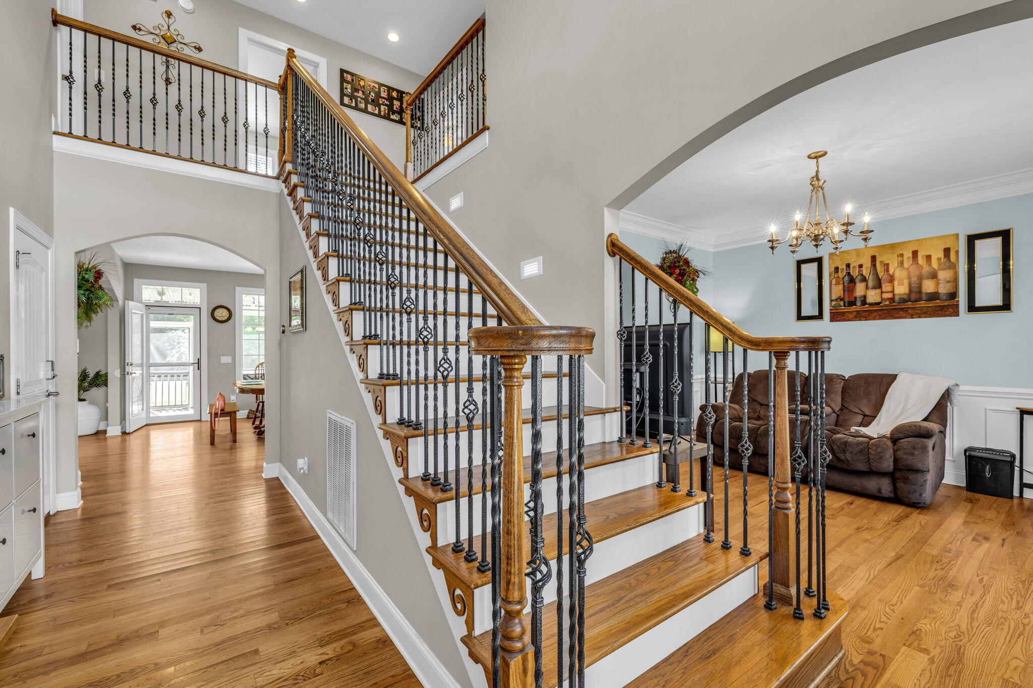 8720 Walnut Leaf Drive