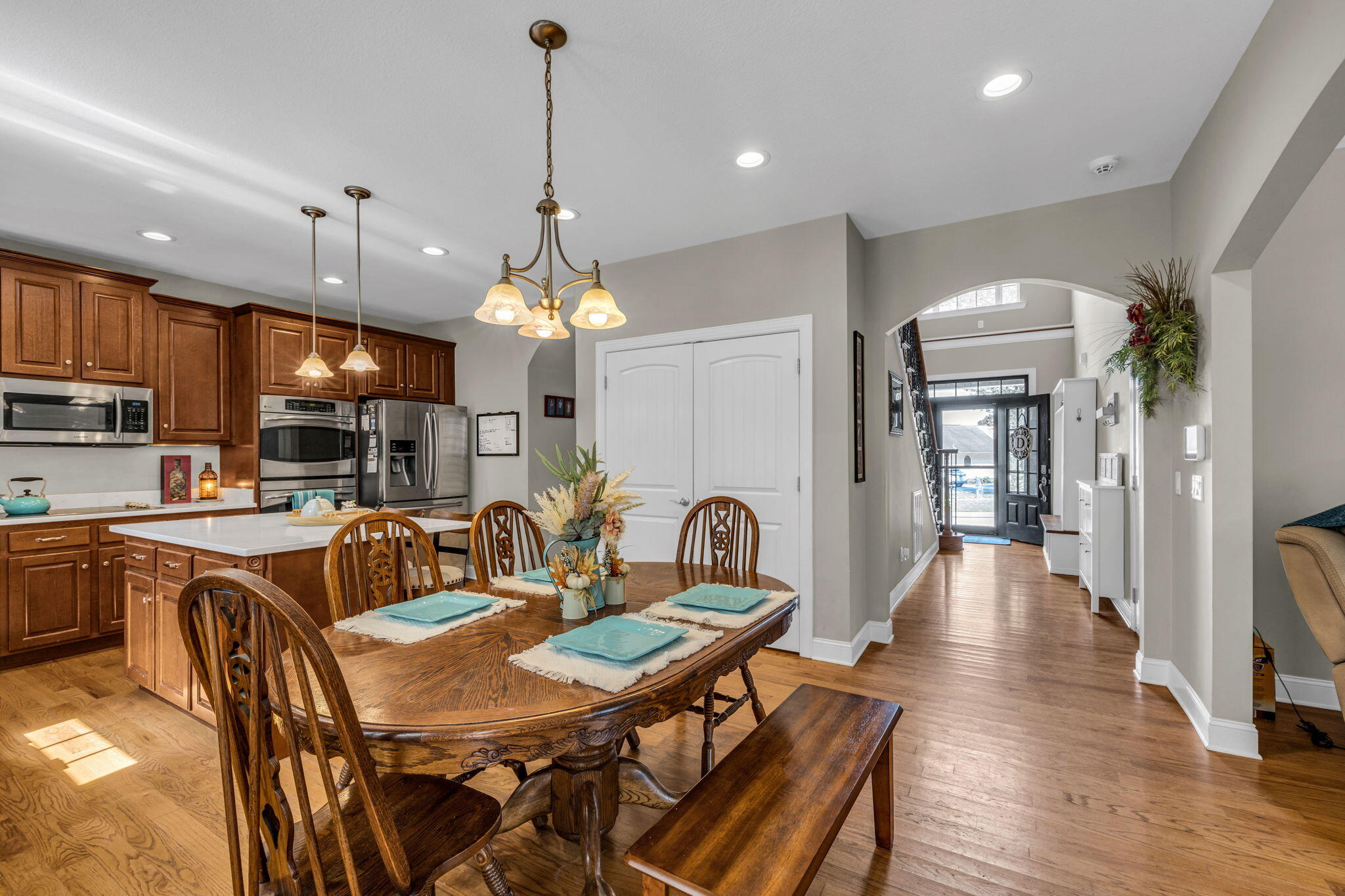 8720 Walnut Leaf Drive