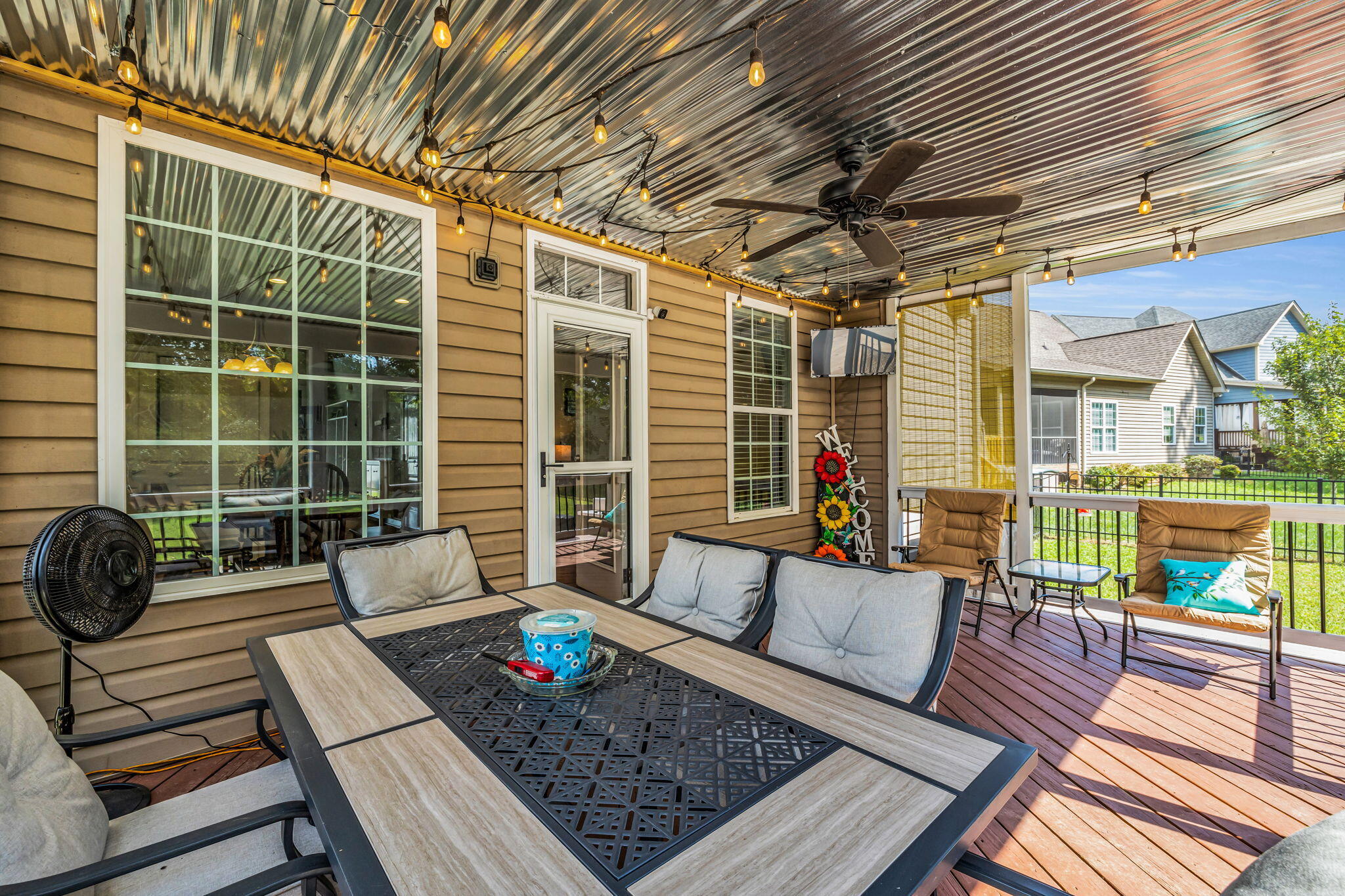 8720 Walnut Leaf Drive