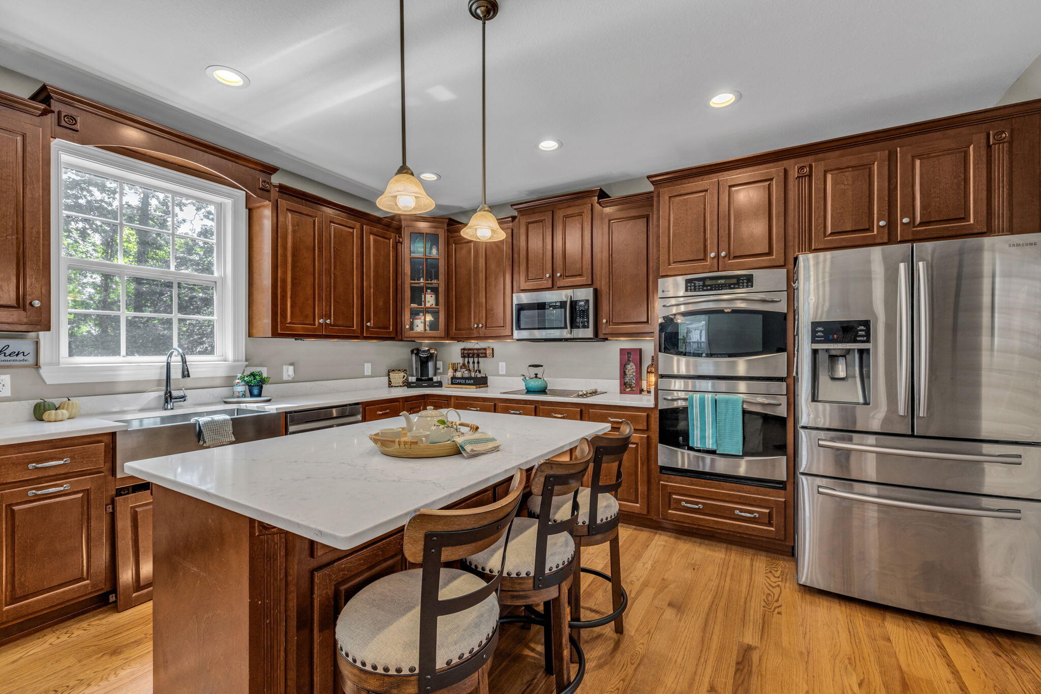 8720 Walnut Leaf Drive