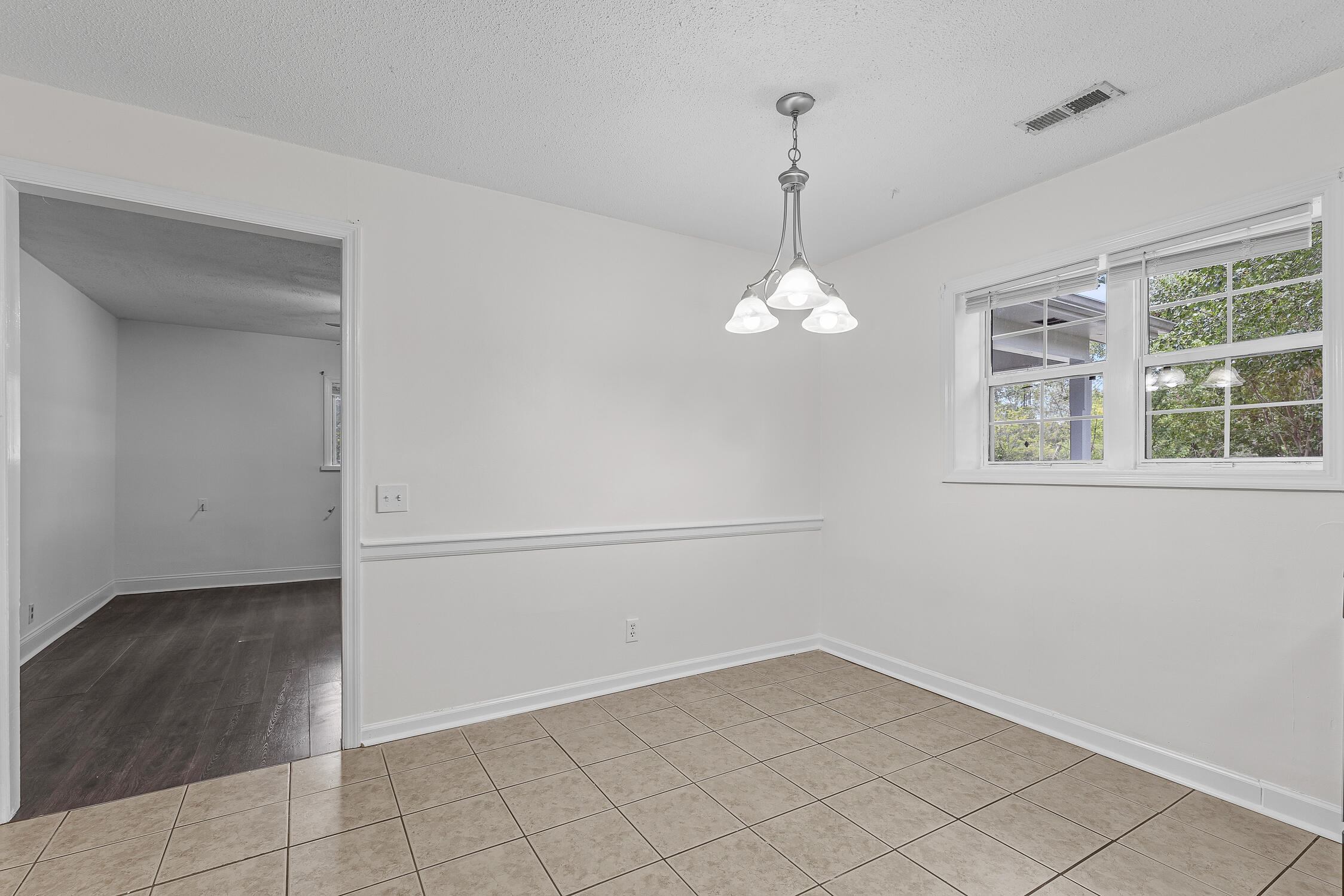 7511 John Henry Road