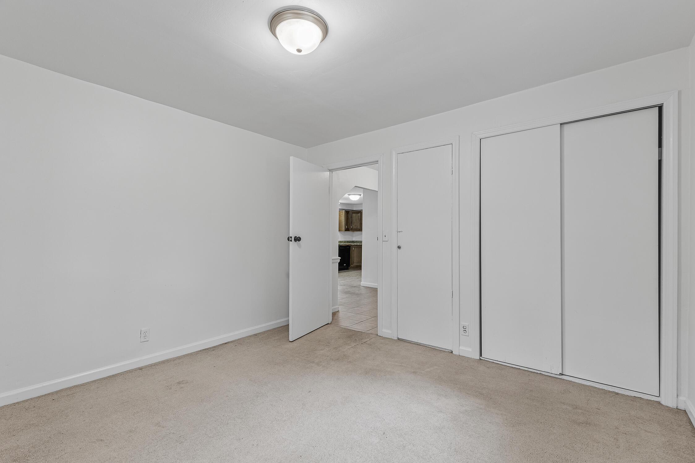 7511 John Henry Road