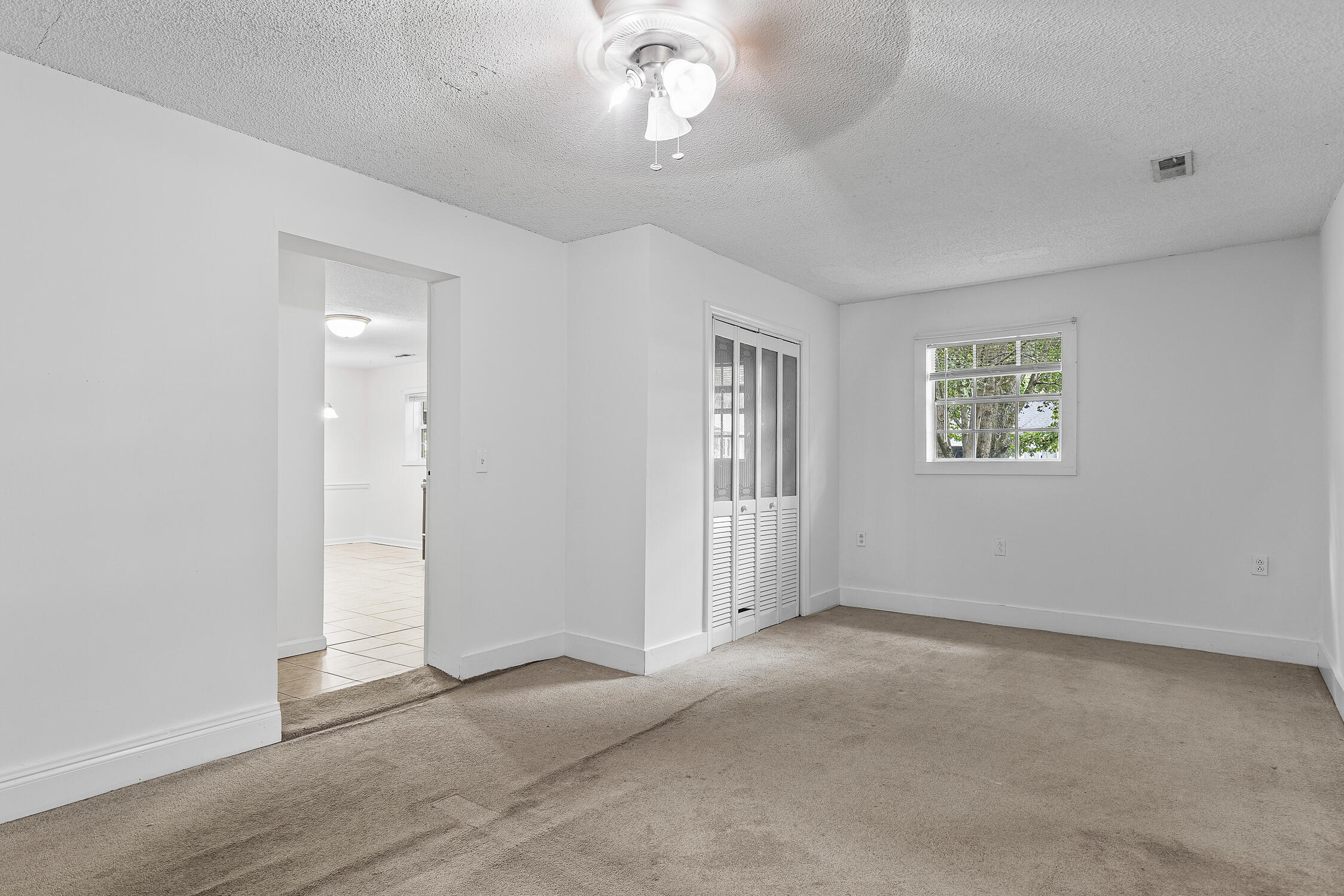 7511 John Henry Road