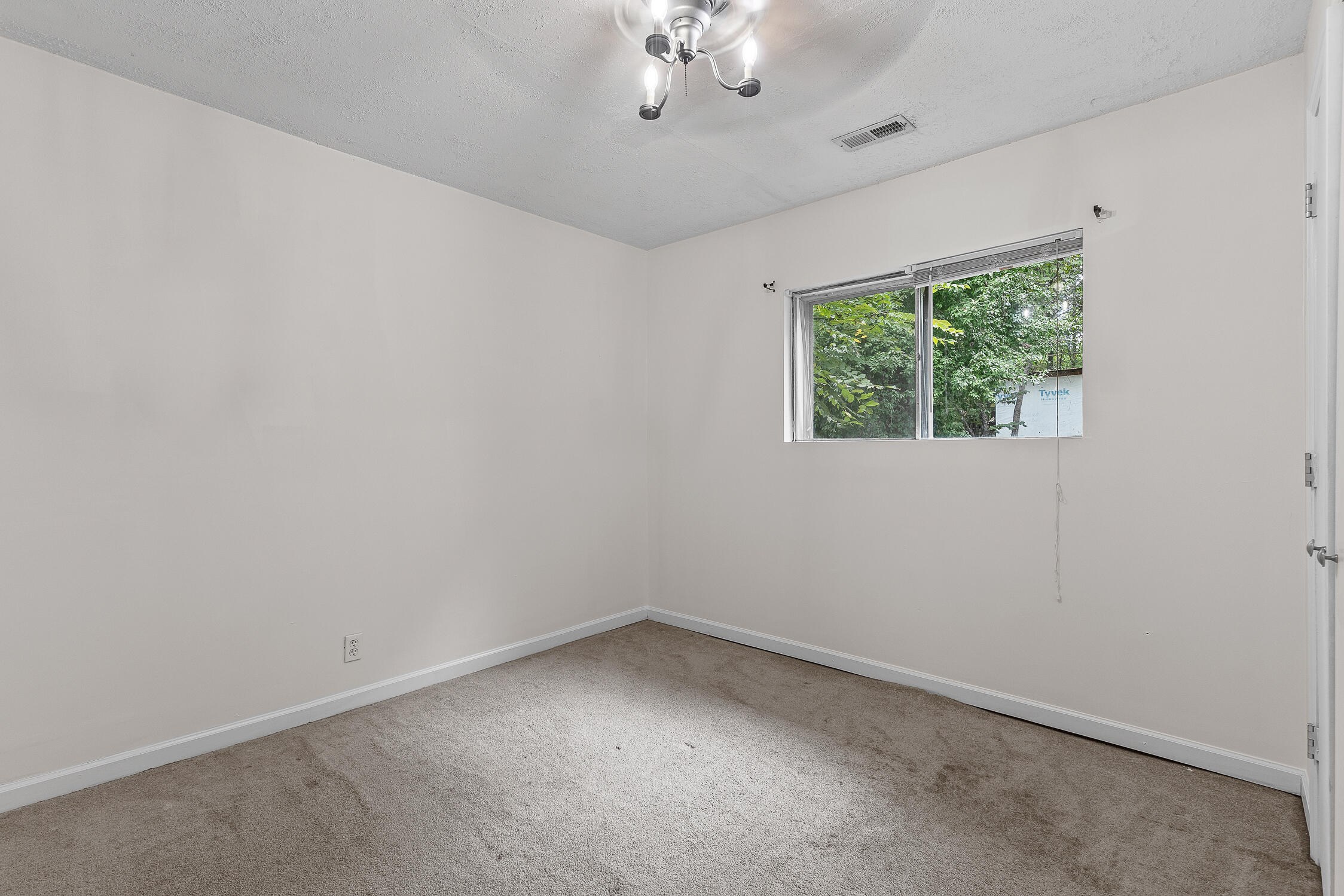 7511 John Henry Road