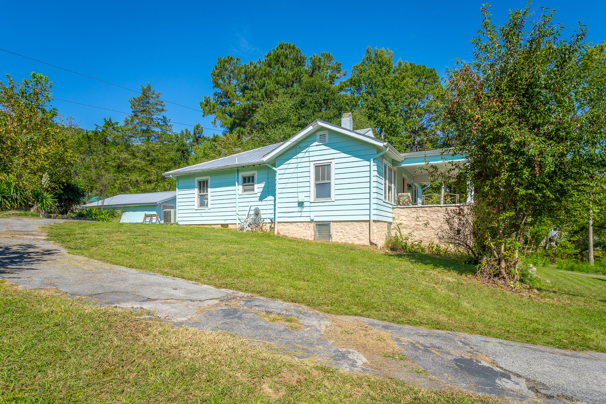 218 Post Oak Road