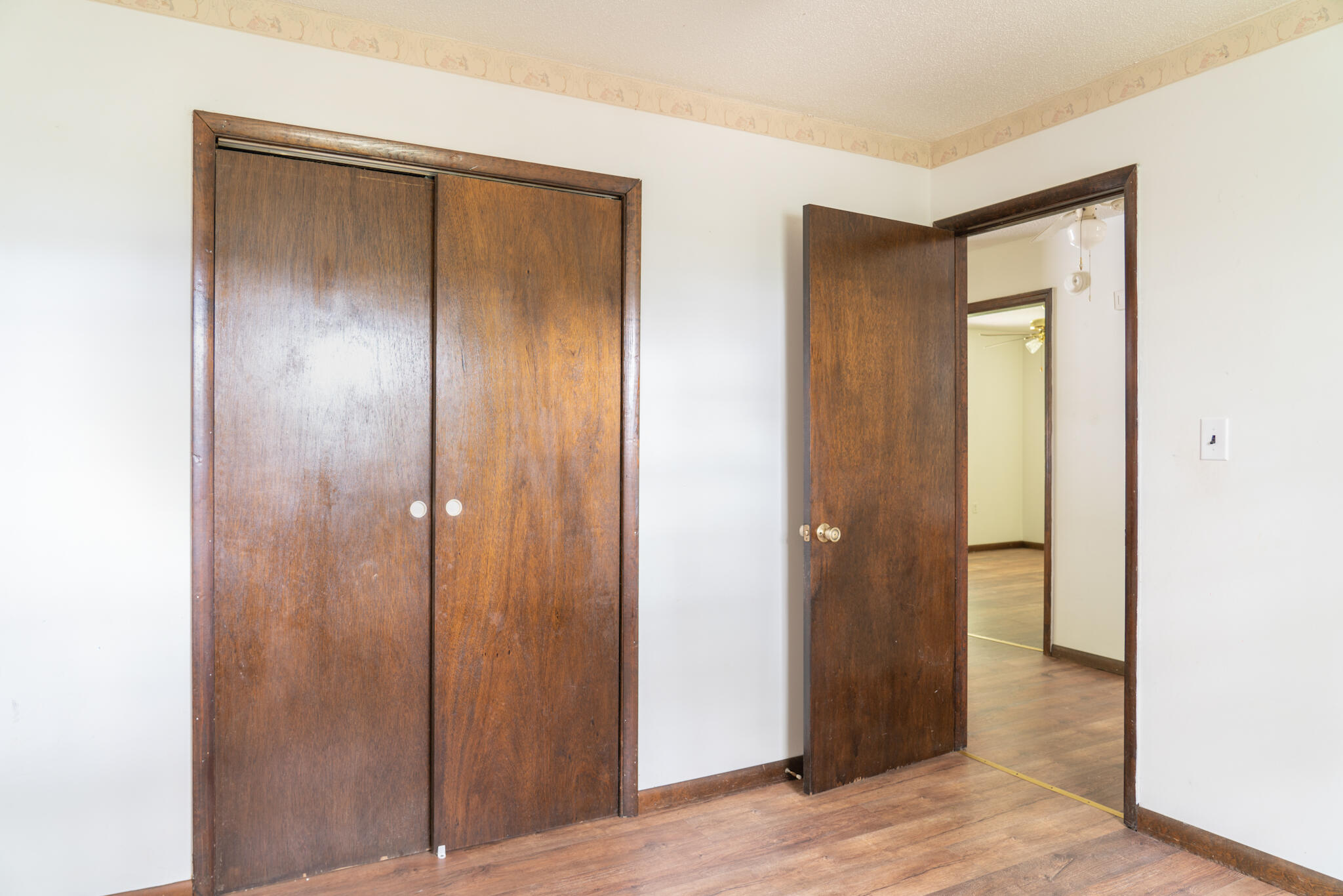 405 Missionary Avenue, A & B